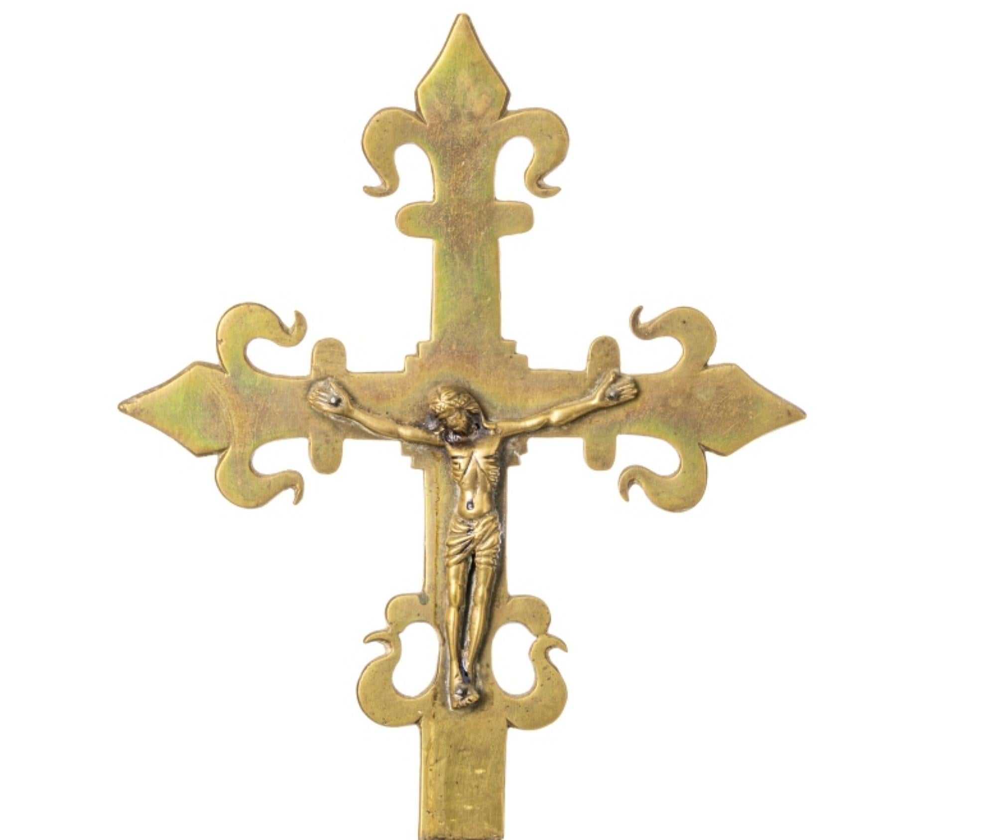 Gothique CROSS PROCESSIONAL italien 17ème siècle en vente