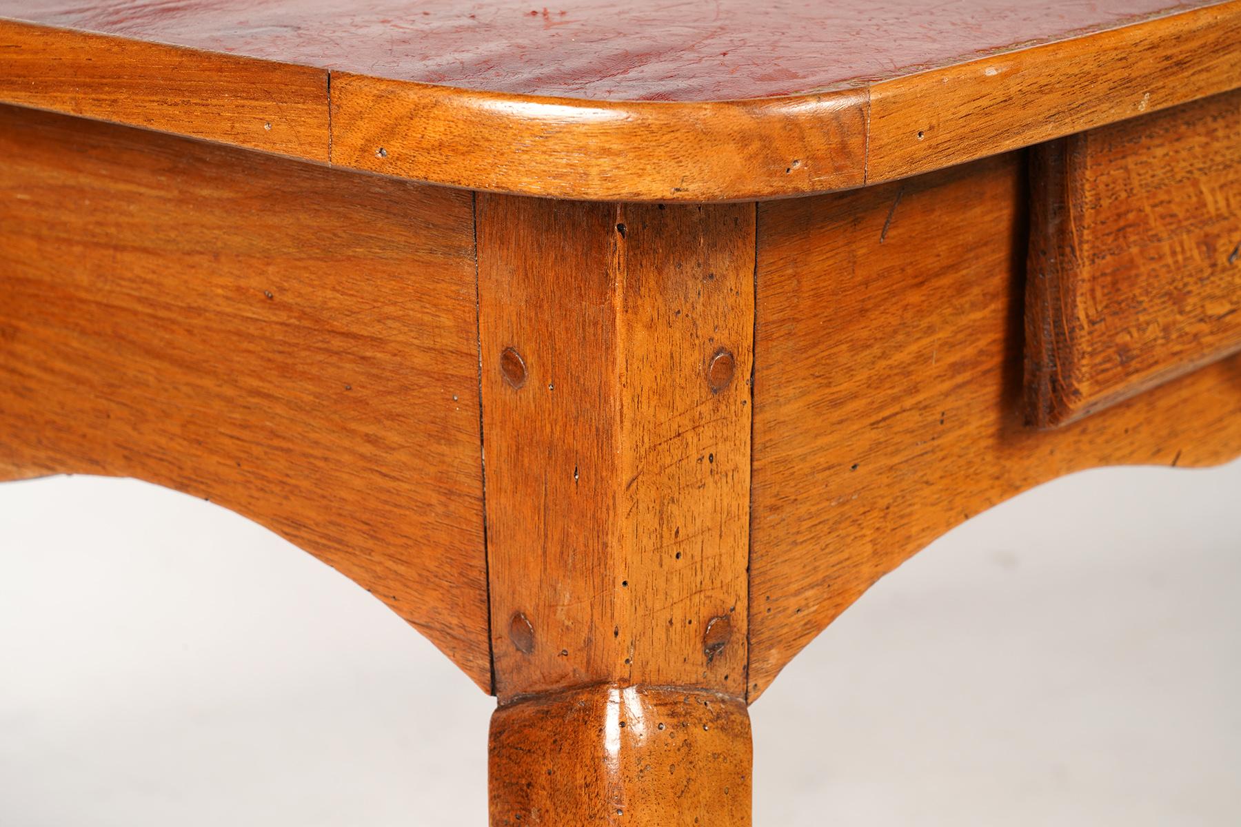 Italian Provincial 18th Century Oakwood Side Table with Leather Lined Top 6