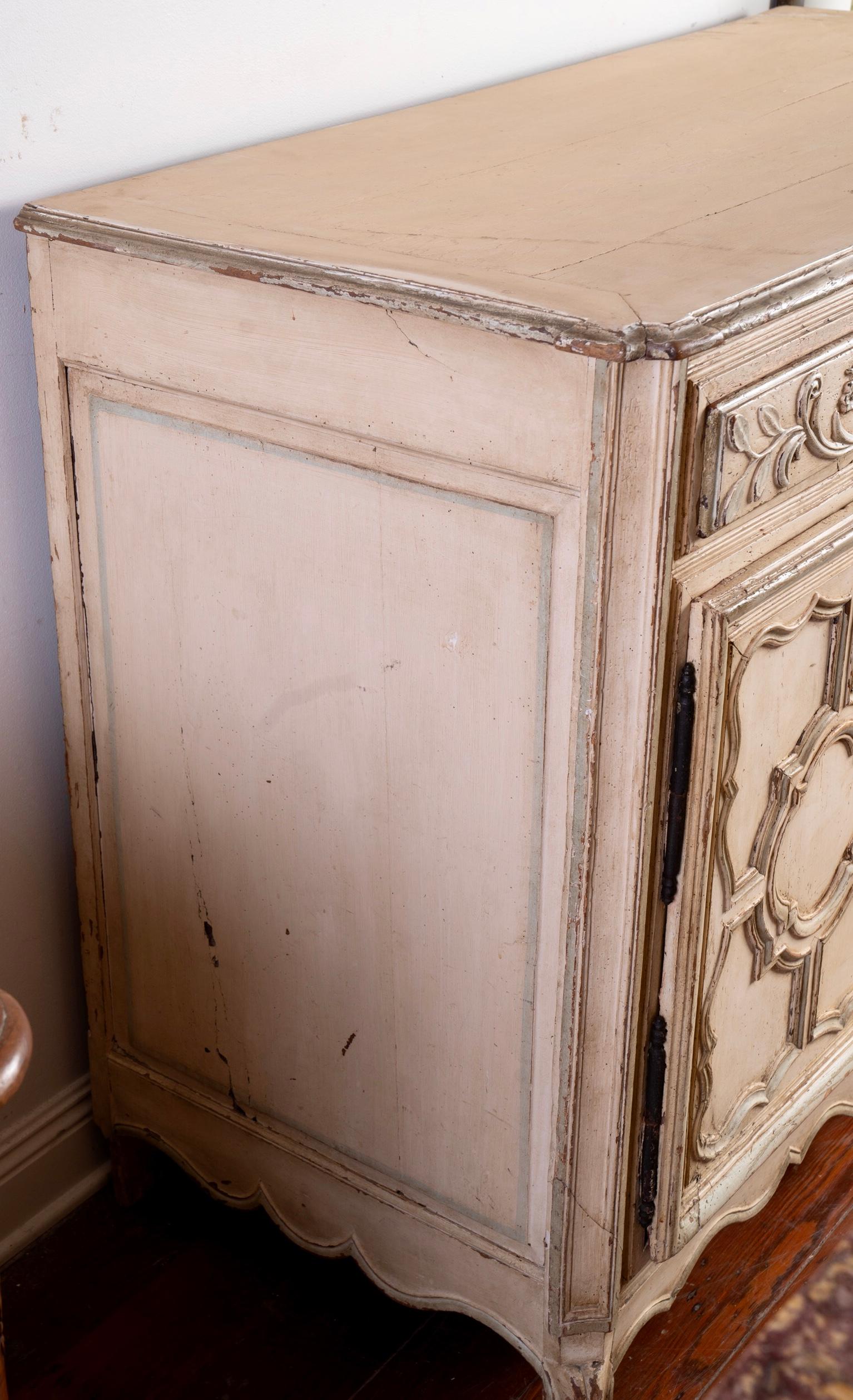 Italian Provincial Carved and Painted Buffet For Sale 1