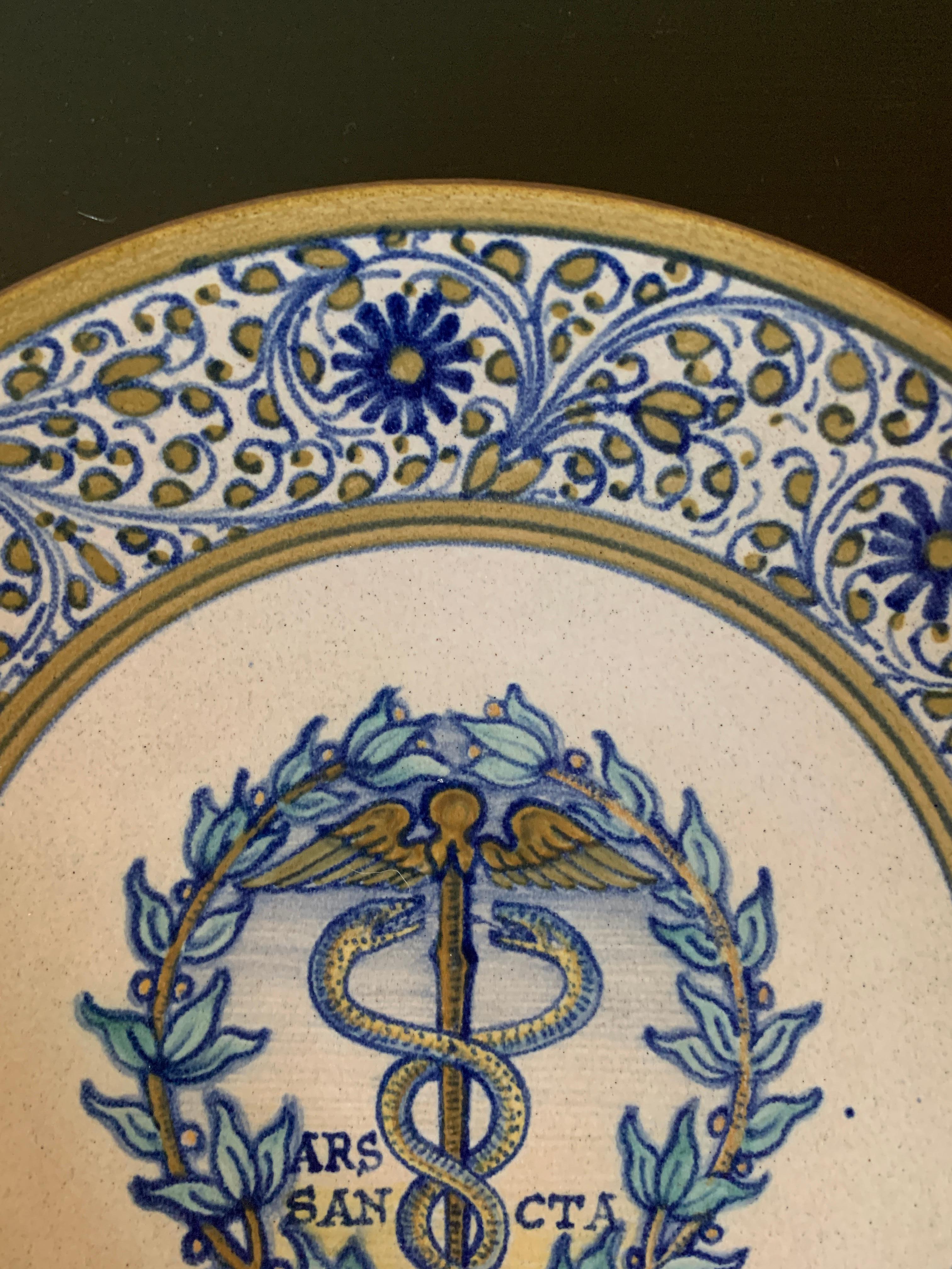 Italian Provincial Deruta Hand Painted Faience Caduceus Pottery Wall Plate For Sale 1