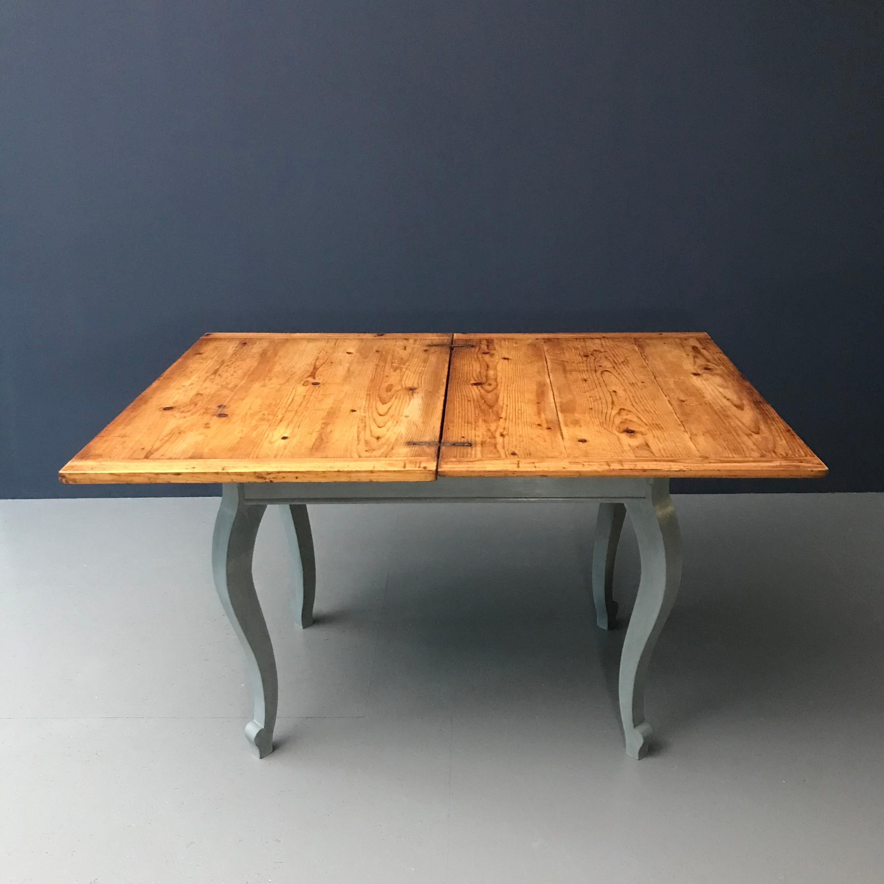 Italian Provincial Farm Table, Extendable with Storage 2