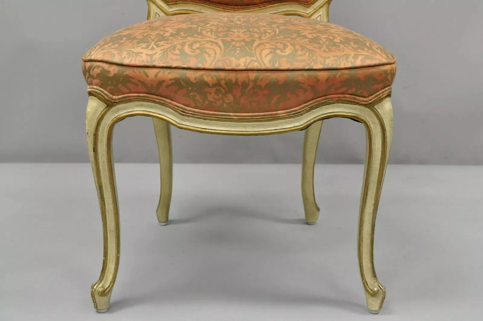 Sconosciuto Sedie da pranzo provinciali italiane, francesi, Hollywood Regency - Set di 4 in vendita