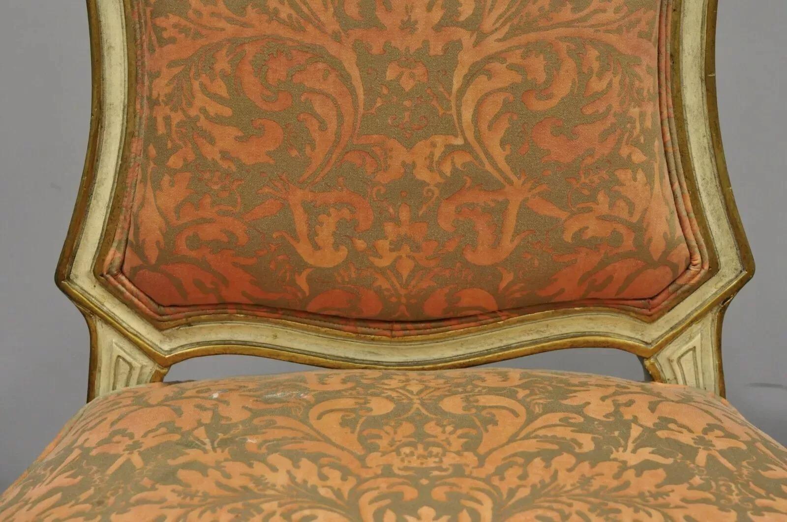 XX secolo Sedie da pranzo provinciali italiane, francesi, Hollywood Regency - Set di 4 in vendita