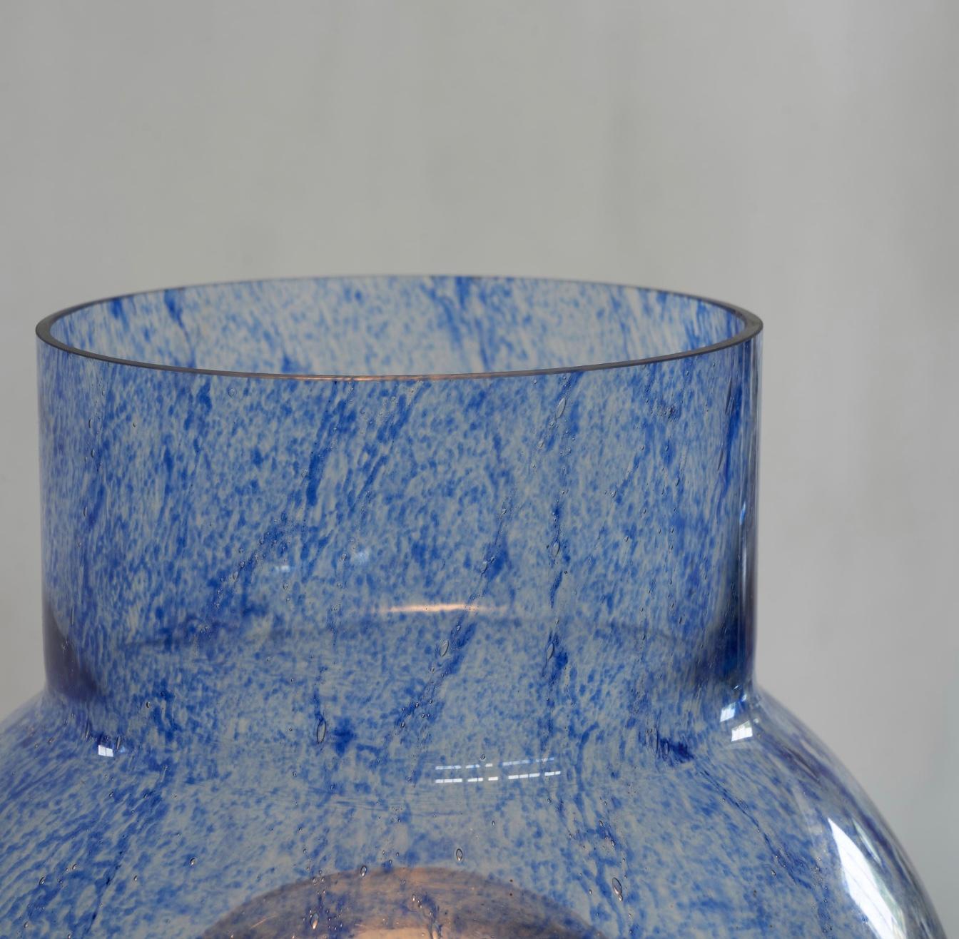 Italian 'Pulegoso' Table Lamp in Blue Murano Glass 1970s For Sale 1