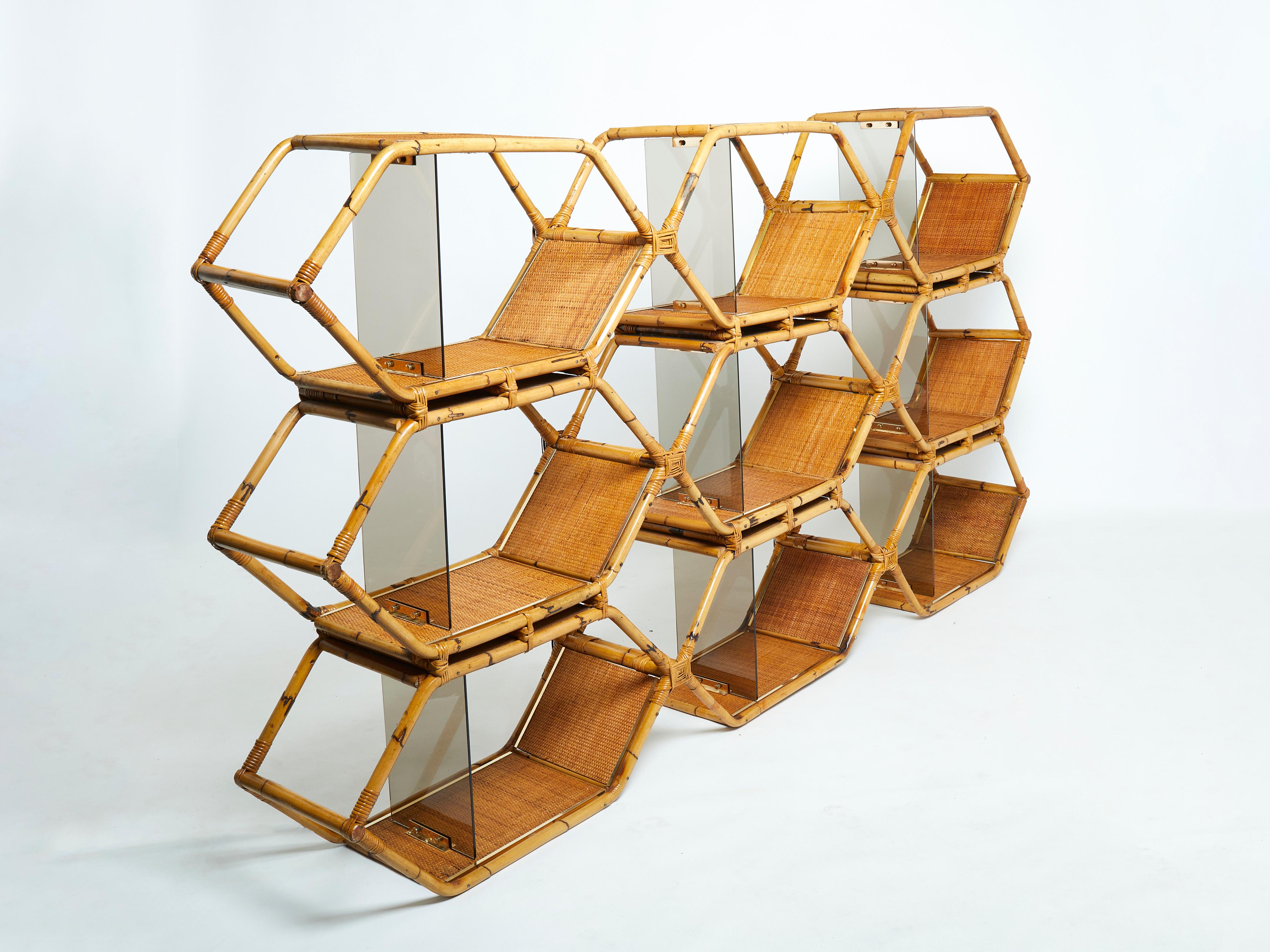 Italian Purini and Mariani Bamboo Brass Shelves Étagère for Vivai del Sud 1976 In Good Condition For Sale In Paris, IDF