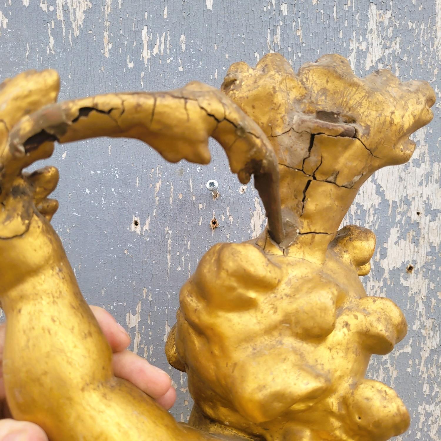 Italian Putto Carved In Gilded Wood, Italy, 18th Century For Sale 10