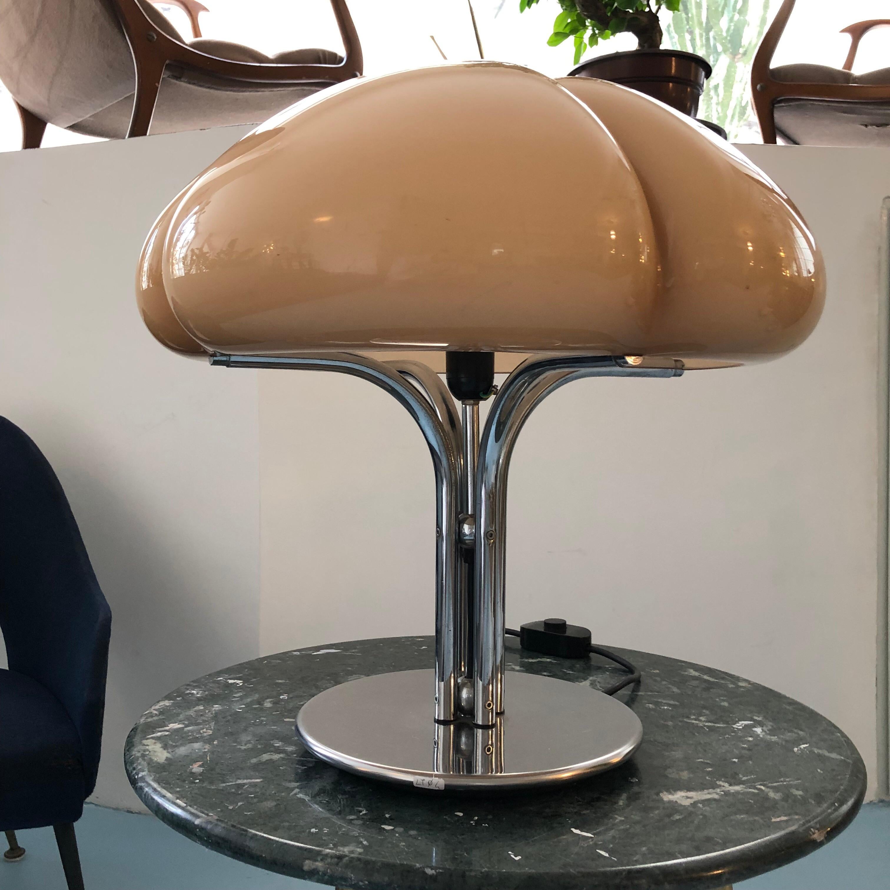 Italian Quadrifoglio Table Lamp by Gae Aulenti for Guzzini, 1960s 2