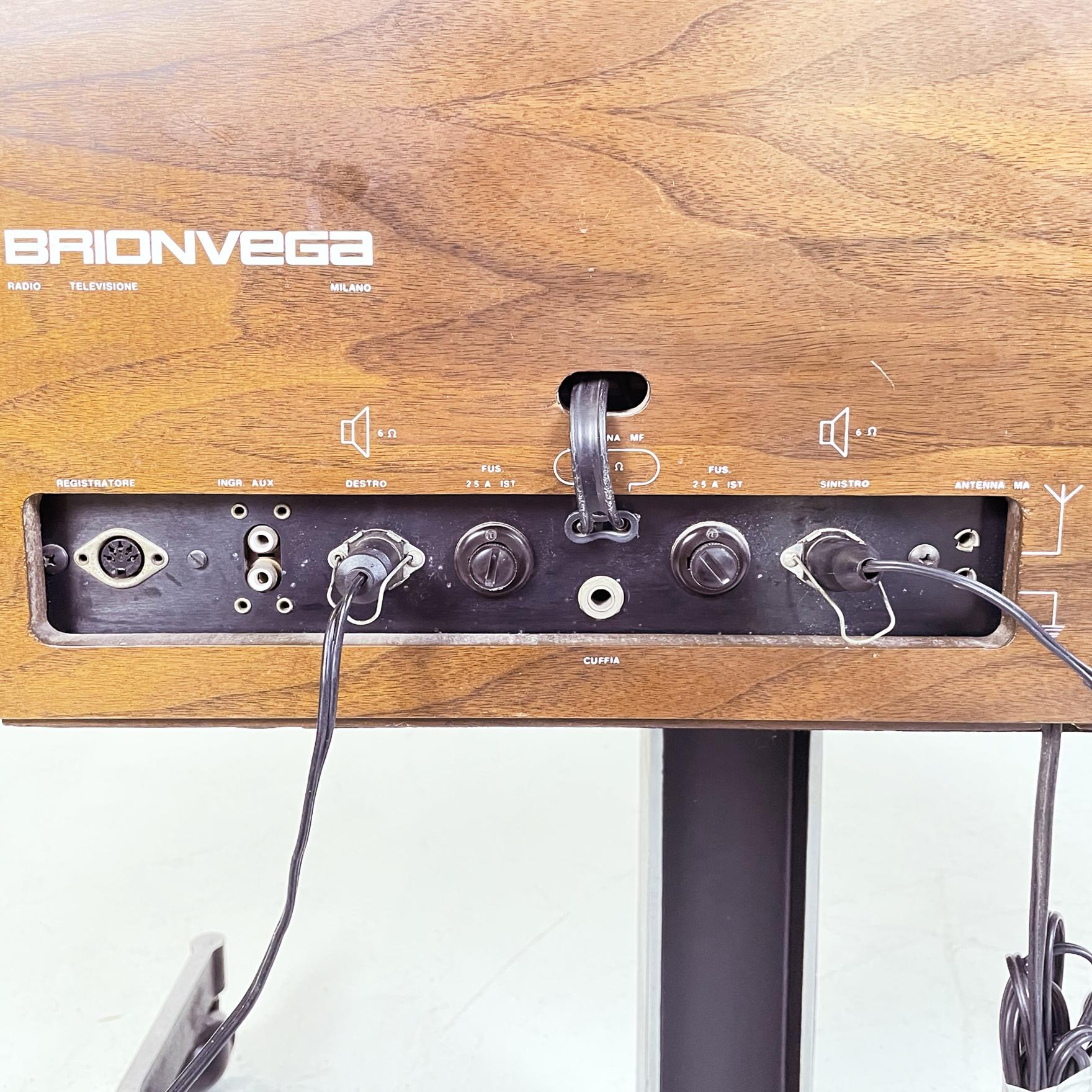 Italian Radiophonograph RR126 and Record Player by Castiglioni Brionvega, 1960s For Sale 8