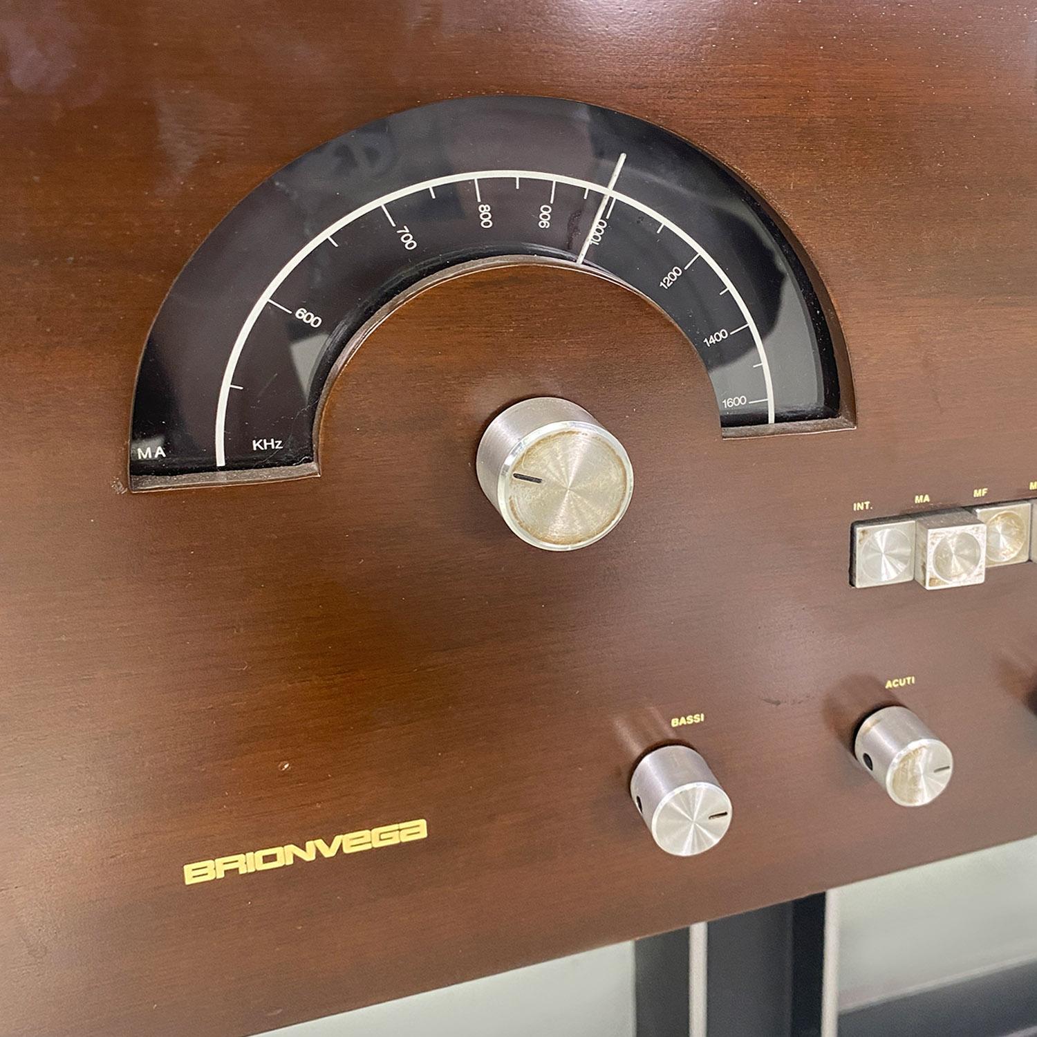 Italienische Radiophonographie RR126 und Plattenspieler von Castiglioni, Brionvega, 1960er Jahre im Angebot 1