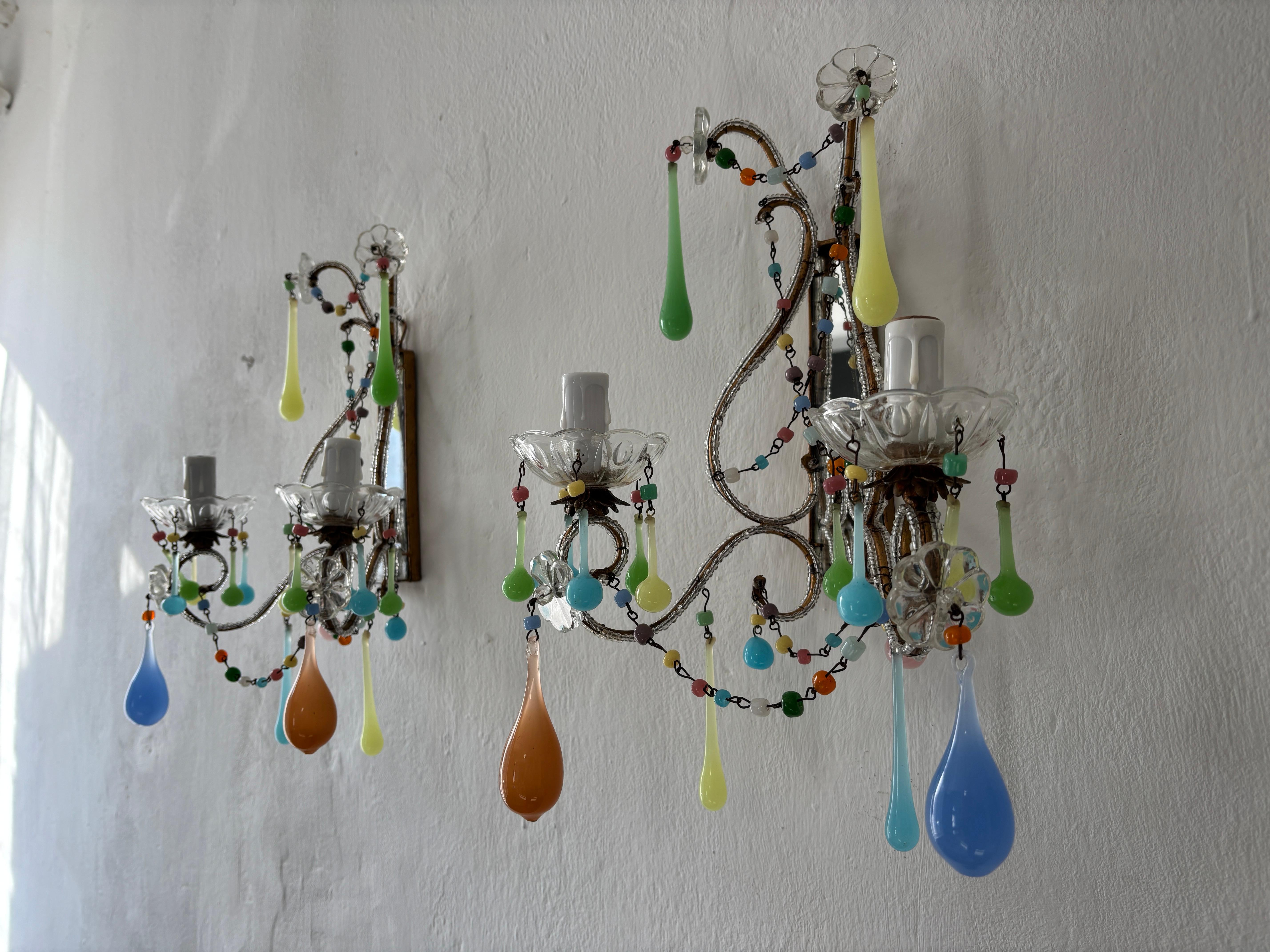 Italian Rainbow Pastel Multicolored Confetti Opaline Sconces Beaded Mirror c1920 In Good Condition For Sale In Firenze, Toscana