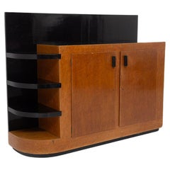Aparador racionalista italiano de G. Pagano en estilo Bauhaus