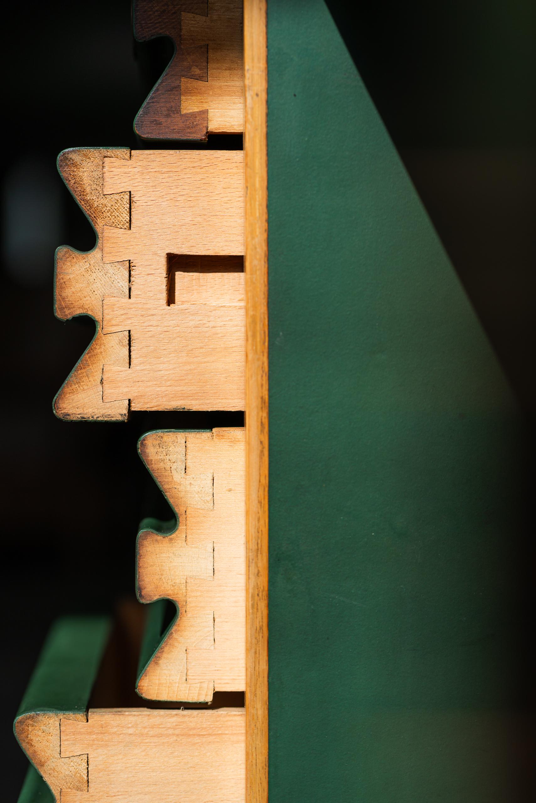 Italian Rationalist writing desk, 1940’s For Sale 3