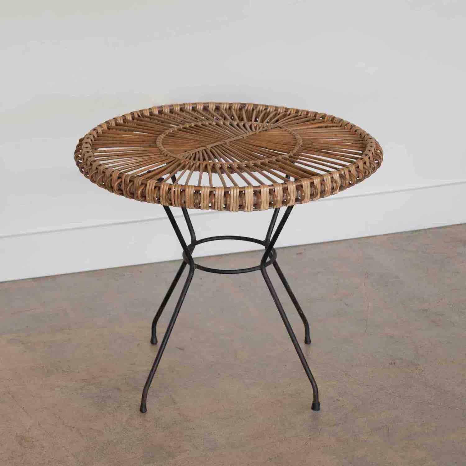 20th Century Italian Rattan and Iron Table For Sale