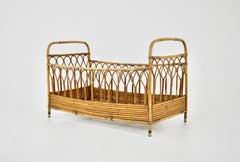 Italian rattan baby bed, 1960s