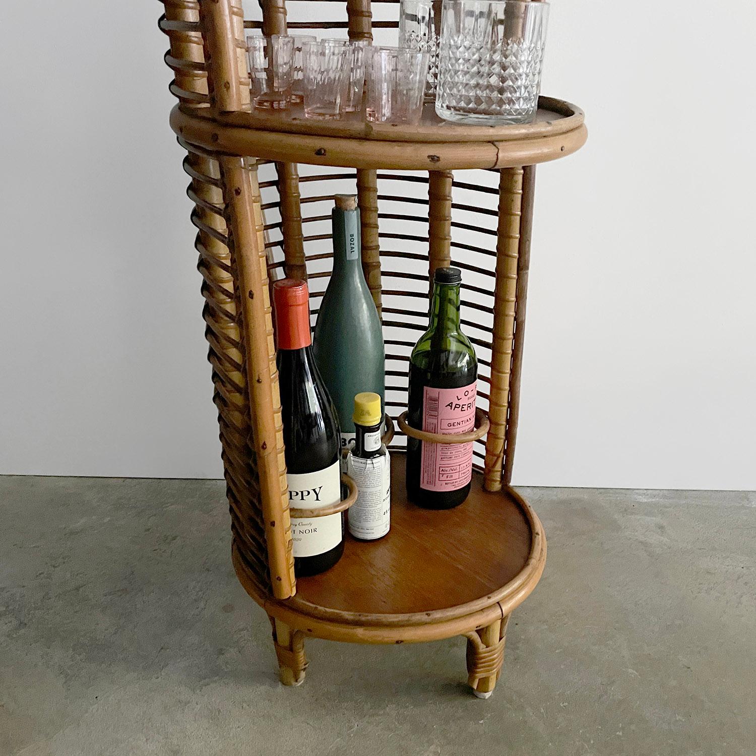 Chariot de bar italien en rotin et bambou en vente 1