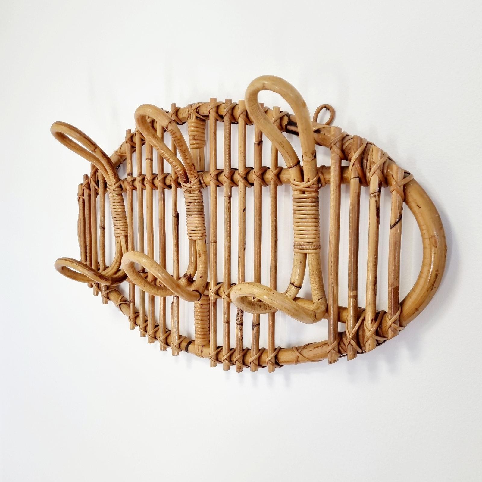 Italian Rattan Bamboo Wall Coat Rack Attributed to Franco Albini, Italy, 70s For Sale 1
