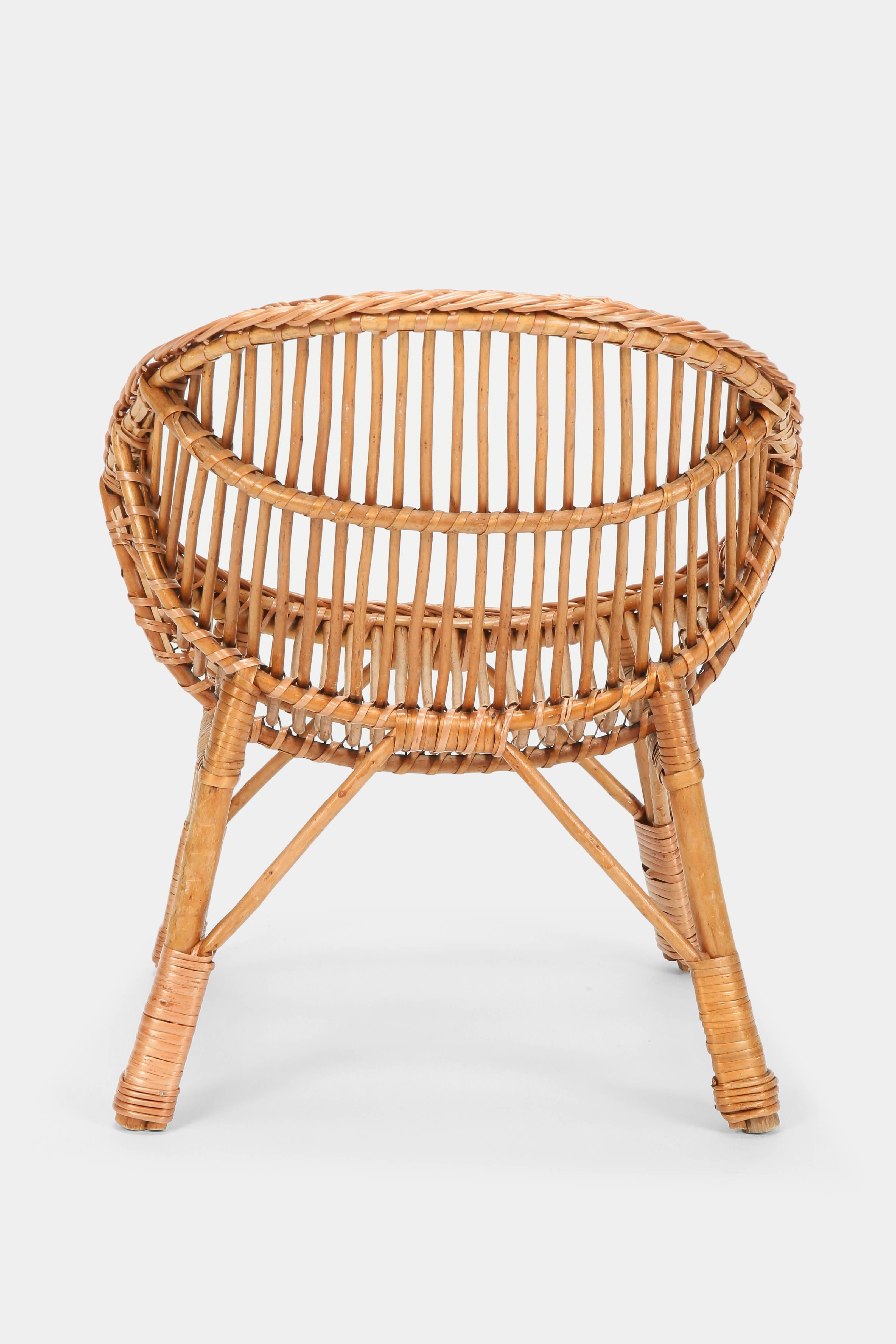 Italian Rattan Children’s Chair 1950s For Sale 1