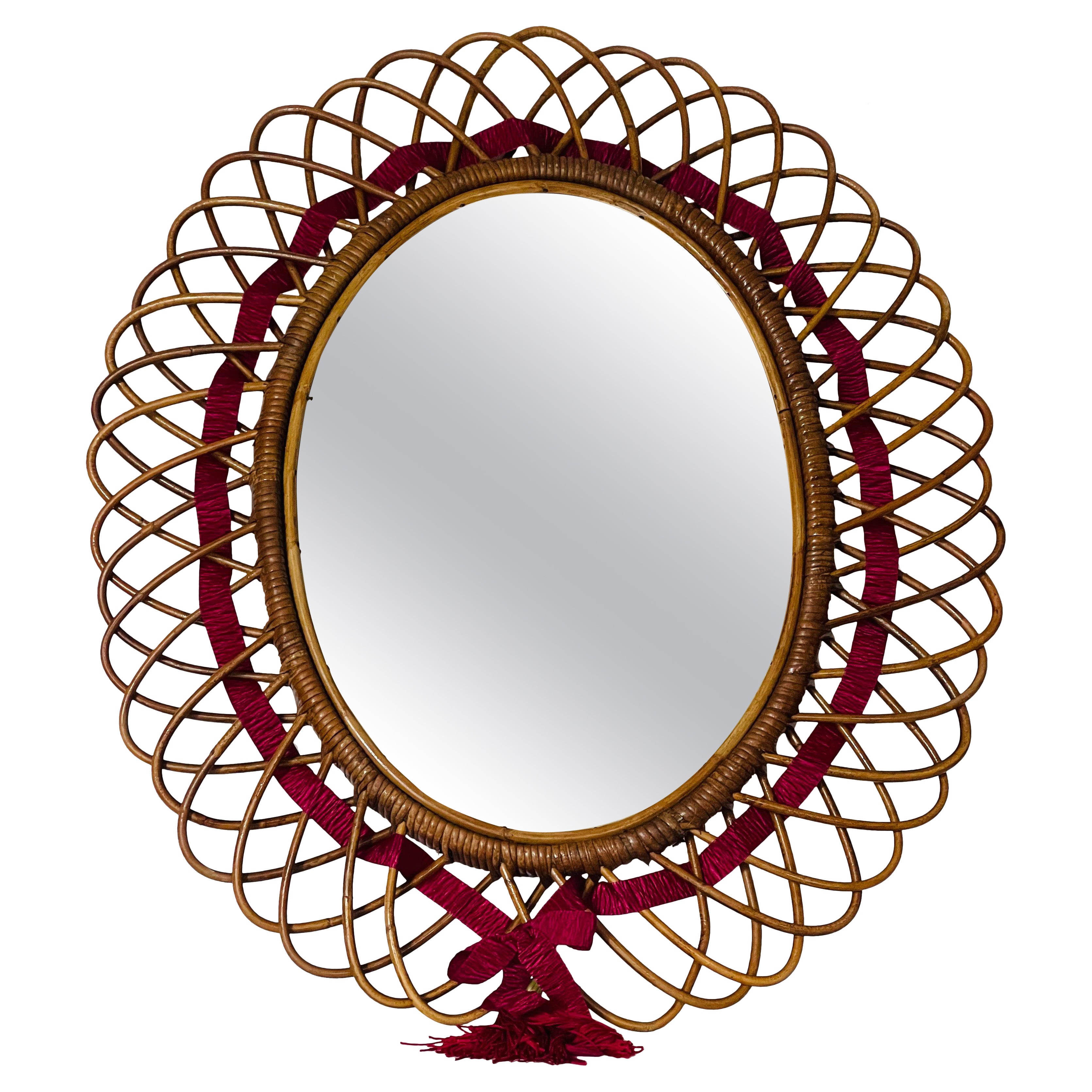 Miroir en rotin italien Franco Albini avec ruban bourgogne en vente