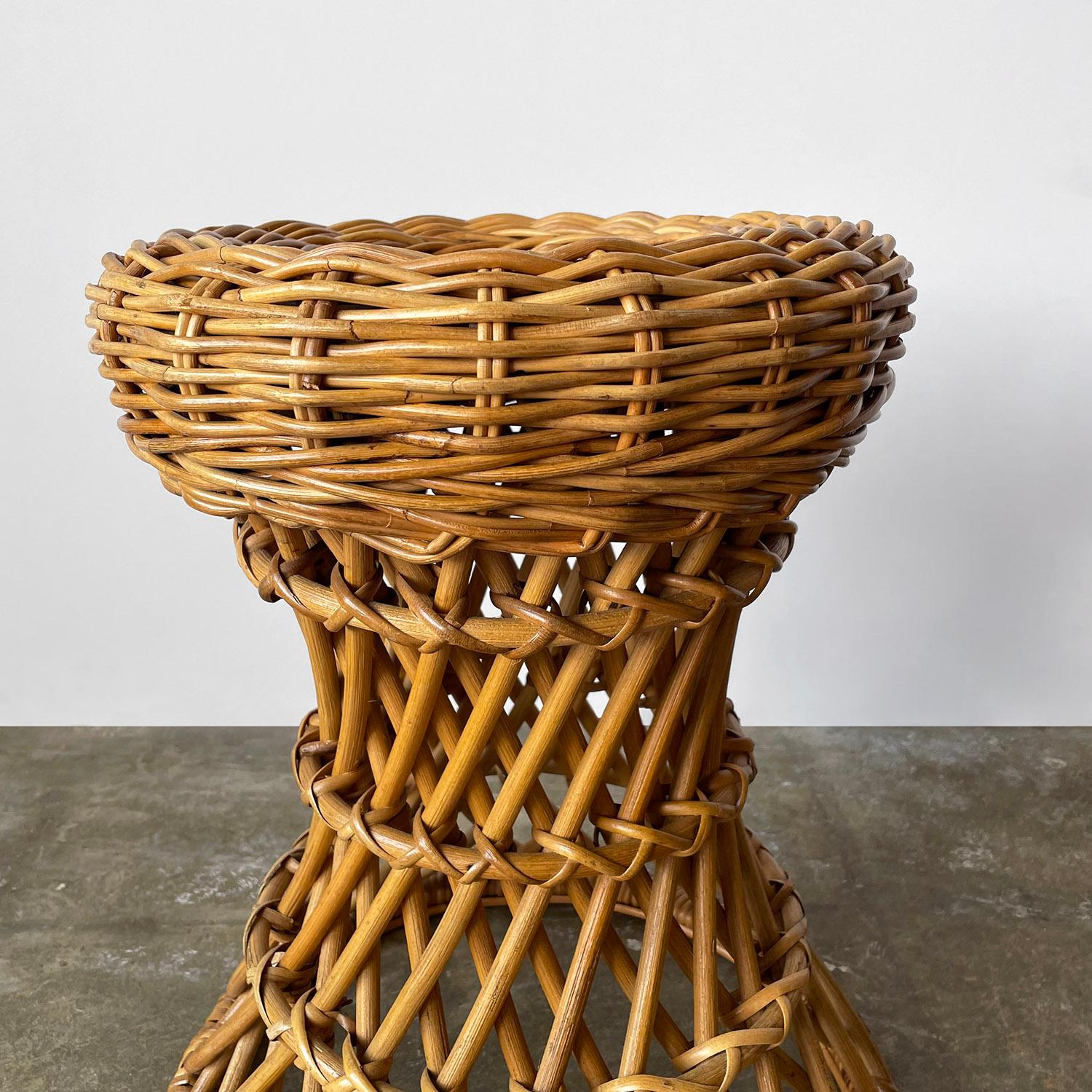 Italian Rattan Hourglass Stool In Good Condition For Sale In Los Angeles, CA