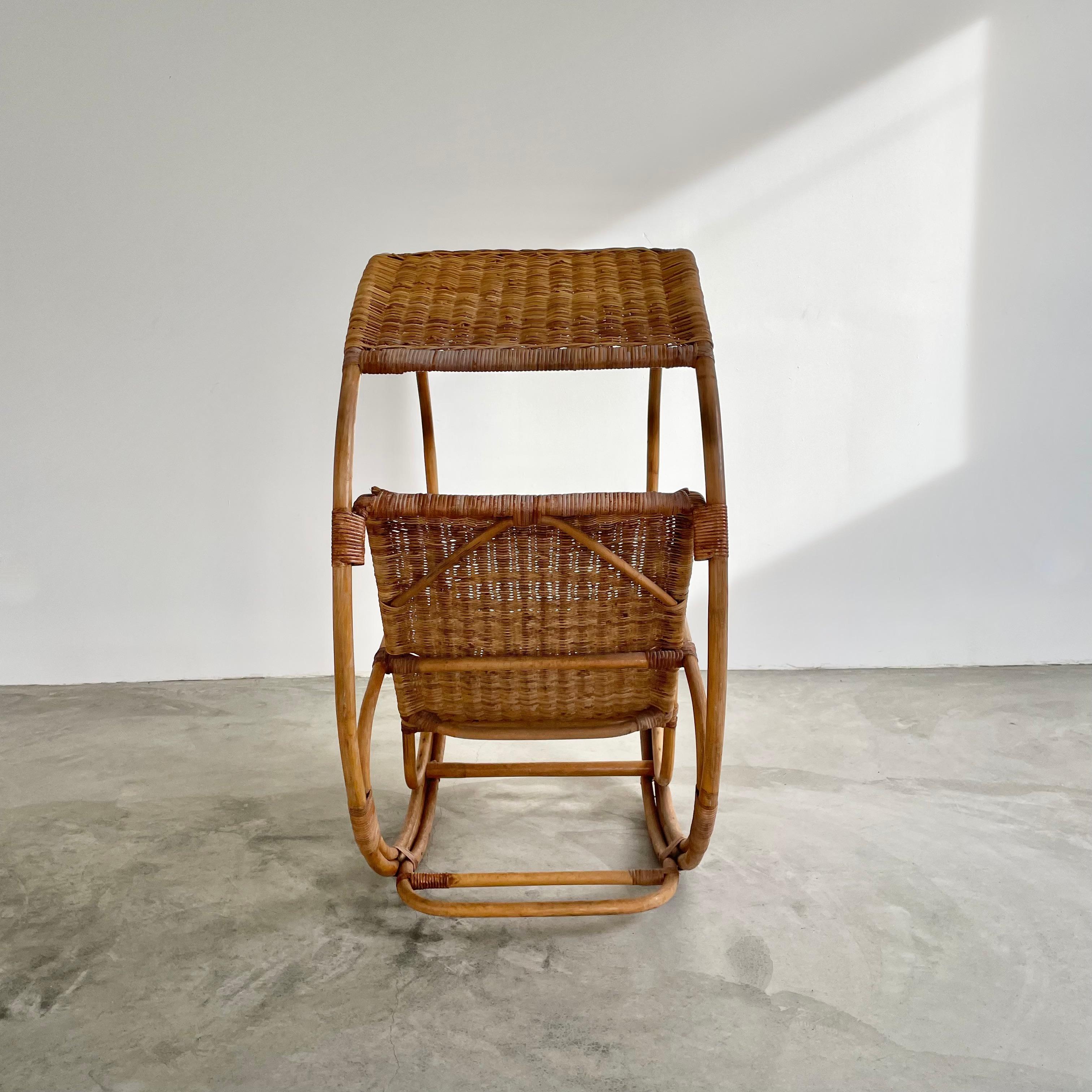 Bonacina style Italian Rattan Rocking Chair, 1960s Italy In Good Condition For Sale In Los Angeles, CA