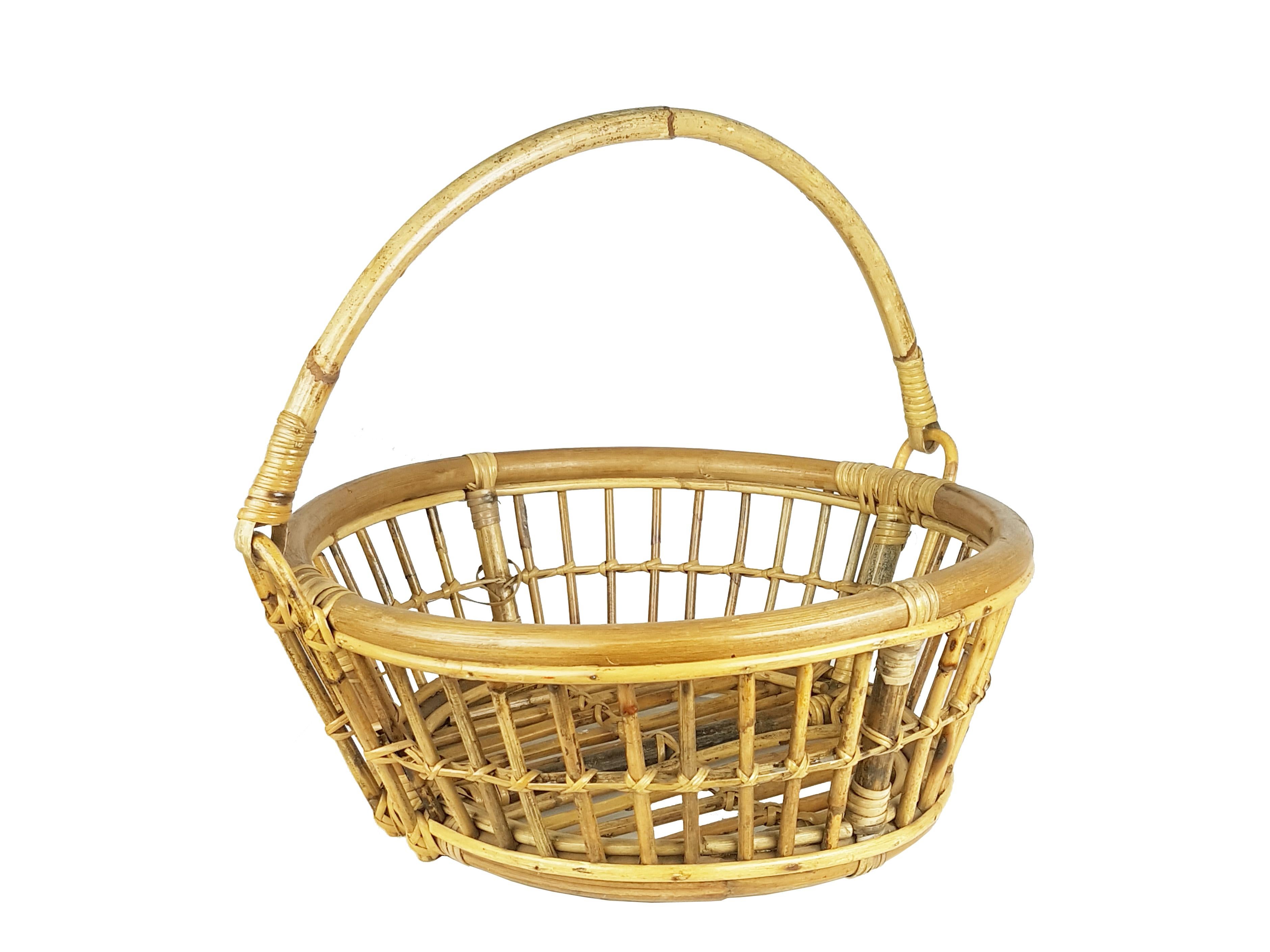 20th Century Italian Rattan & Rush Midcentury Basket or Magazine Rack For Sale