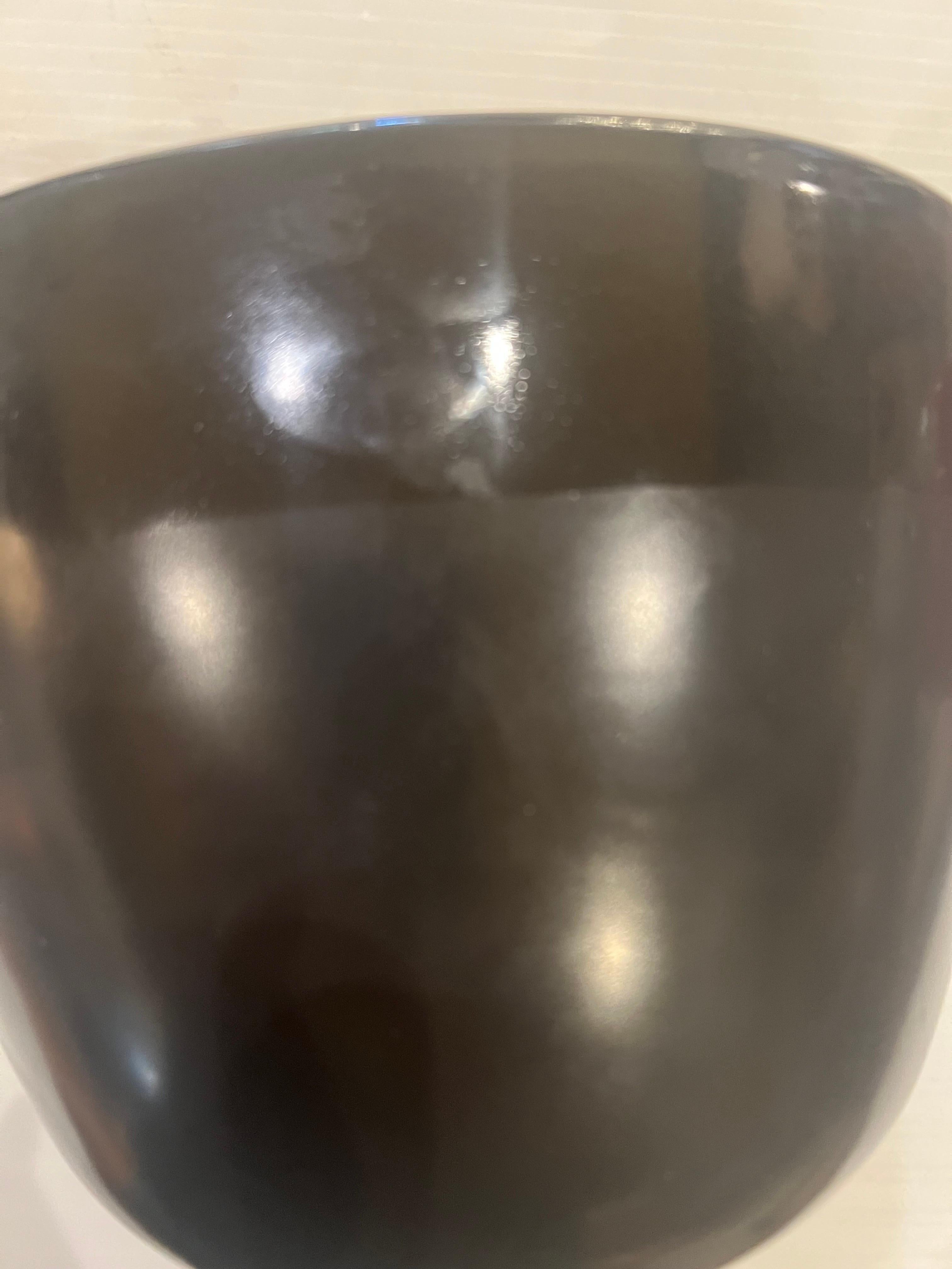 20th Century Italian Raymor Glossy & Mate Black Freeform Ceramic Vase For Sale
