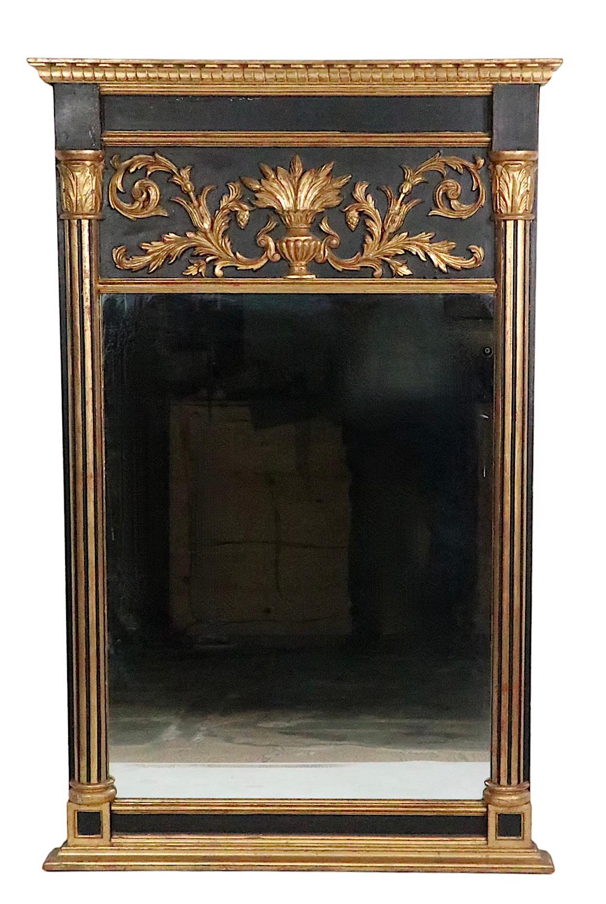 Vergoldeter Rahmen im italienischen Recency-Stil  Trumeau-Spiegel  (Gips) im Angebot