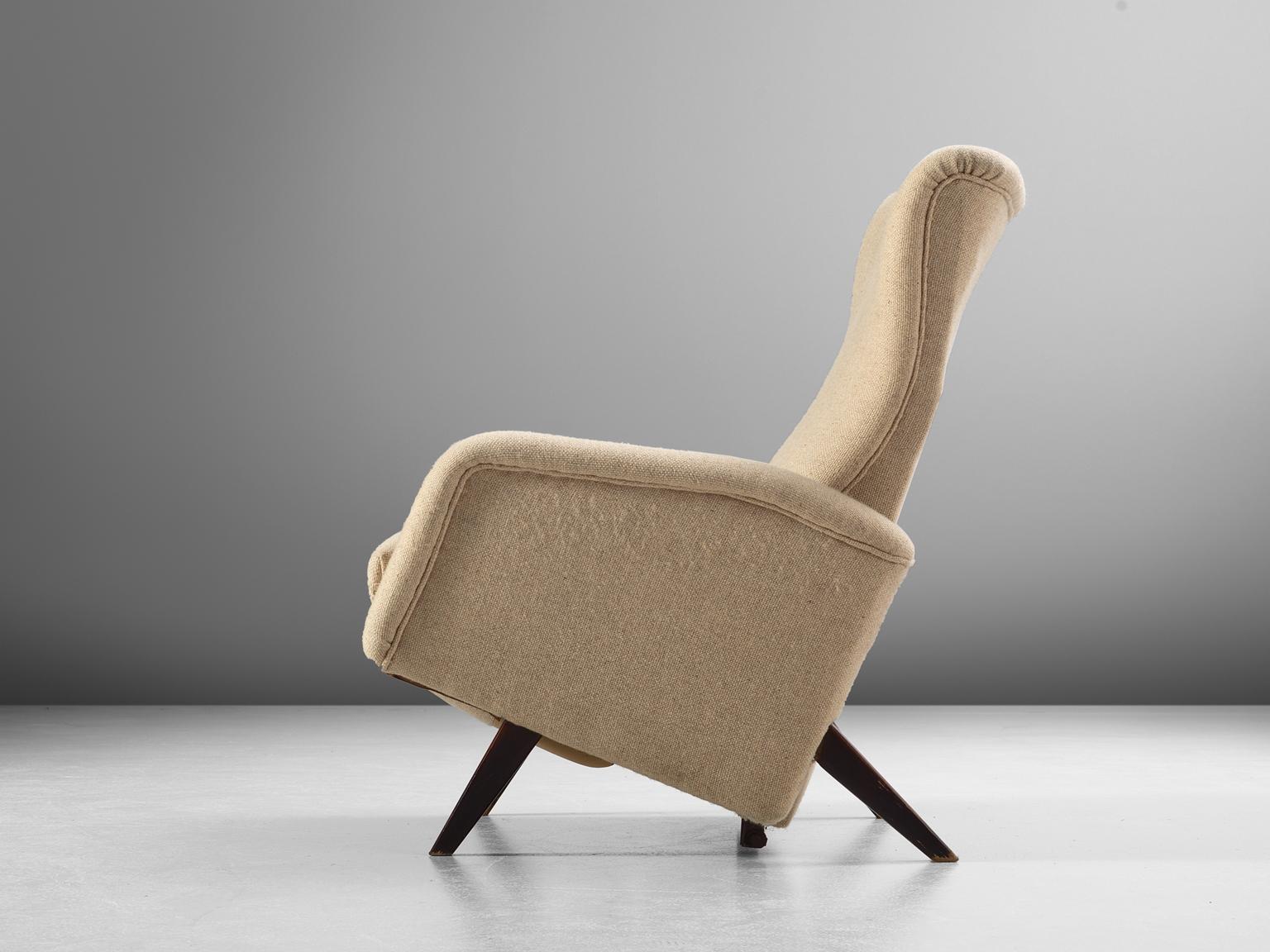 Mid-Century Modern Italian Reclining Chair in Beige Upholstery, 1950s
