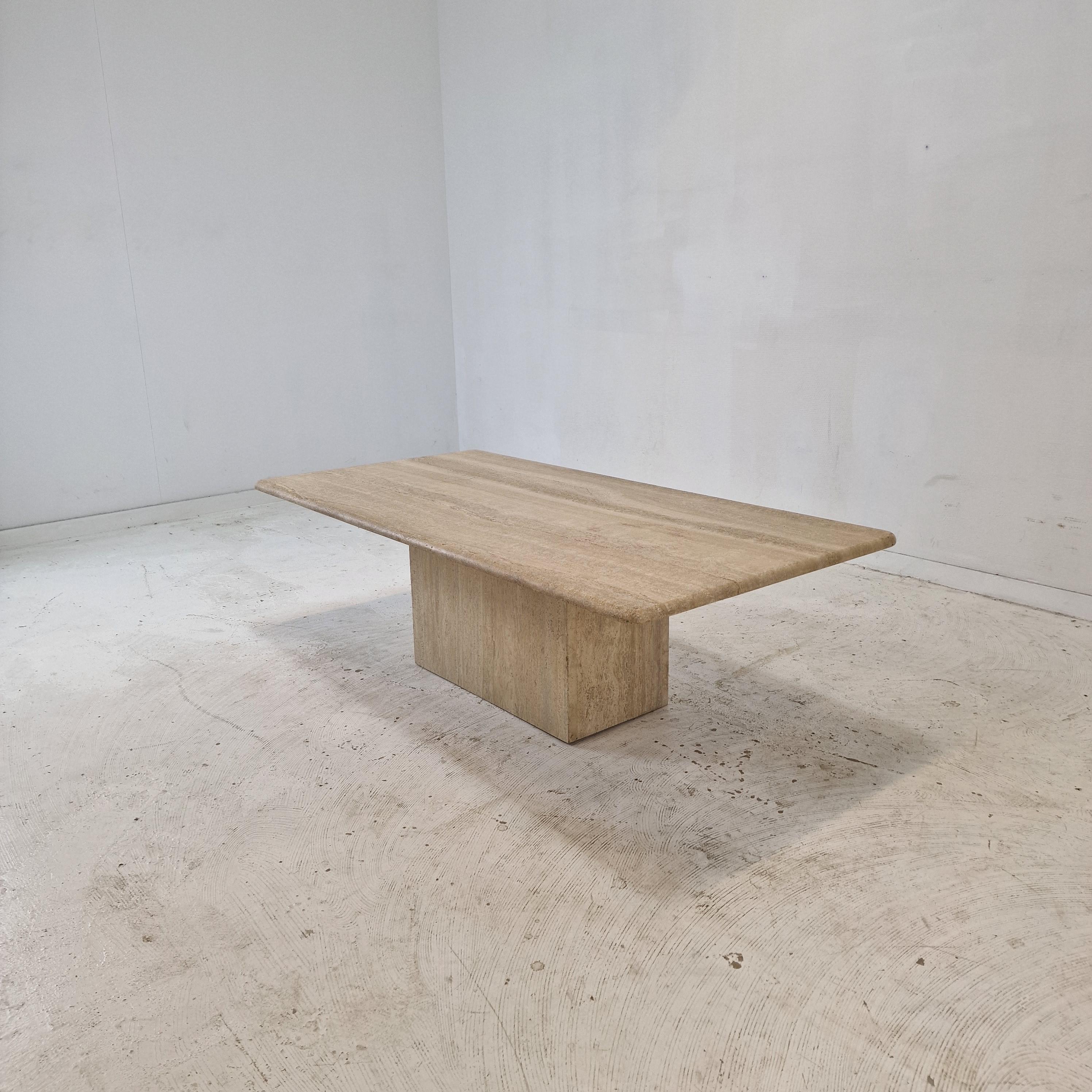 Mid-Century Modern Italian Rectangle Coffee Table in Travertine, 1980s For Sale