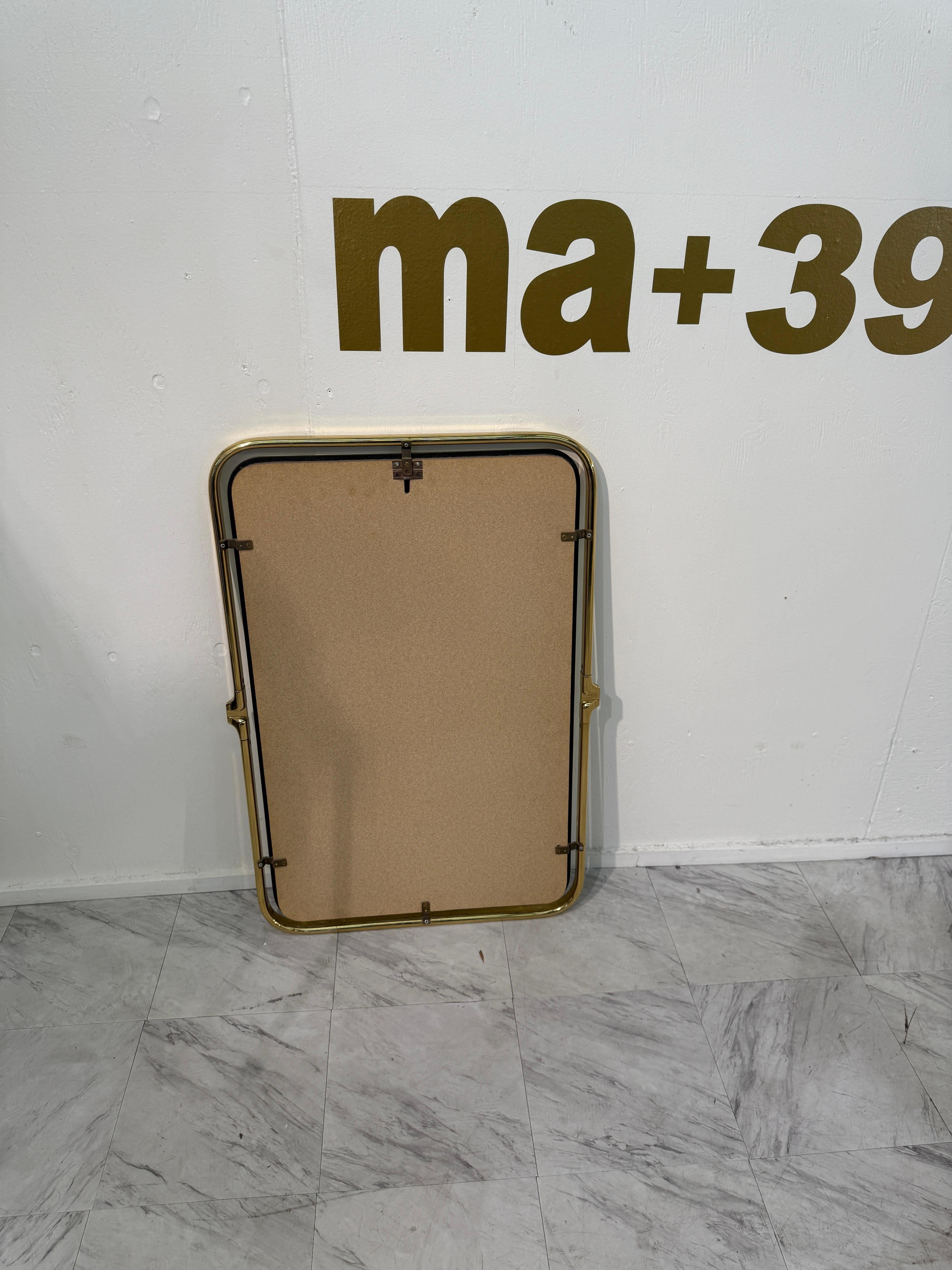 Italian Rectangular Brass Wall Mirror with Rounded Corners, 1970s For Sale 1