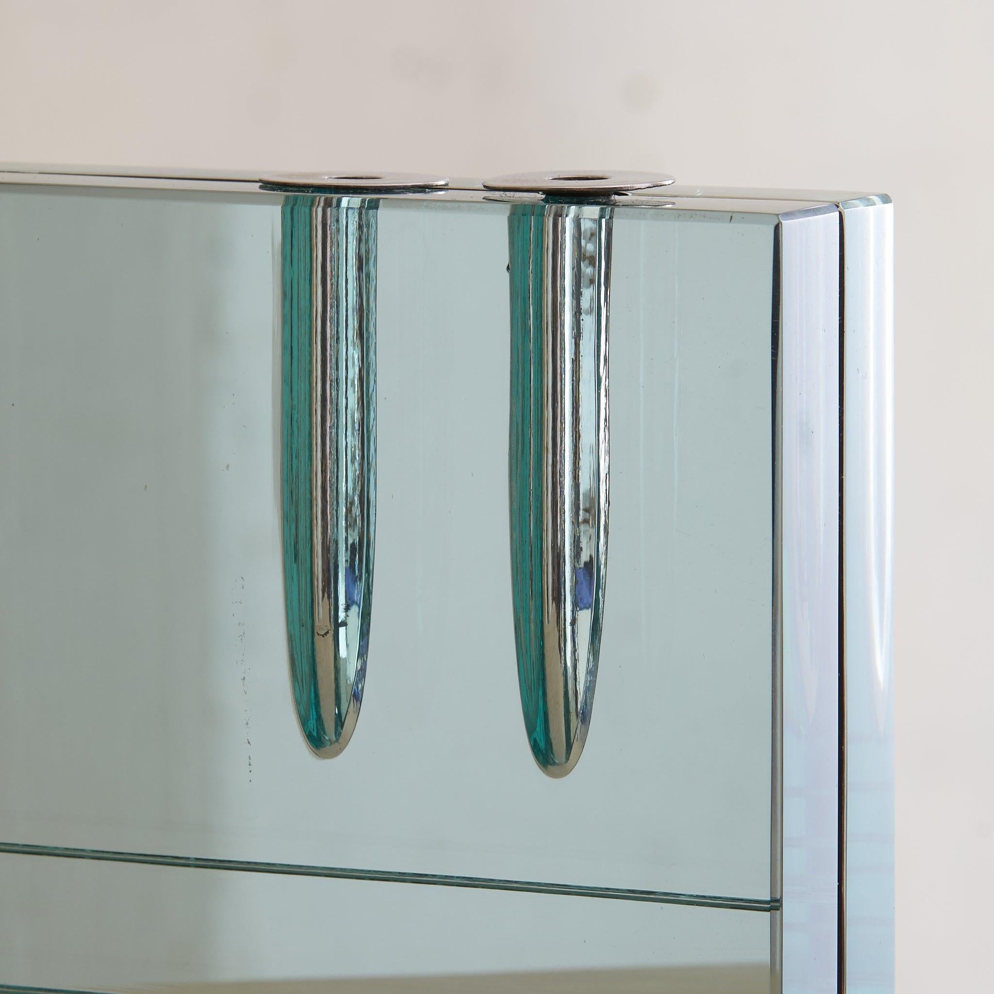 Italian Rectangular Crystal Vase by Pierangelo Gallotti & Luigi Radice, 1960s (Mitte des 20. Jahrhunderts) im Angebot