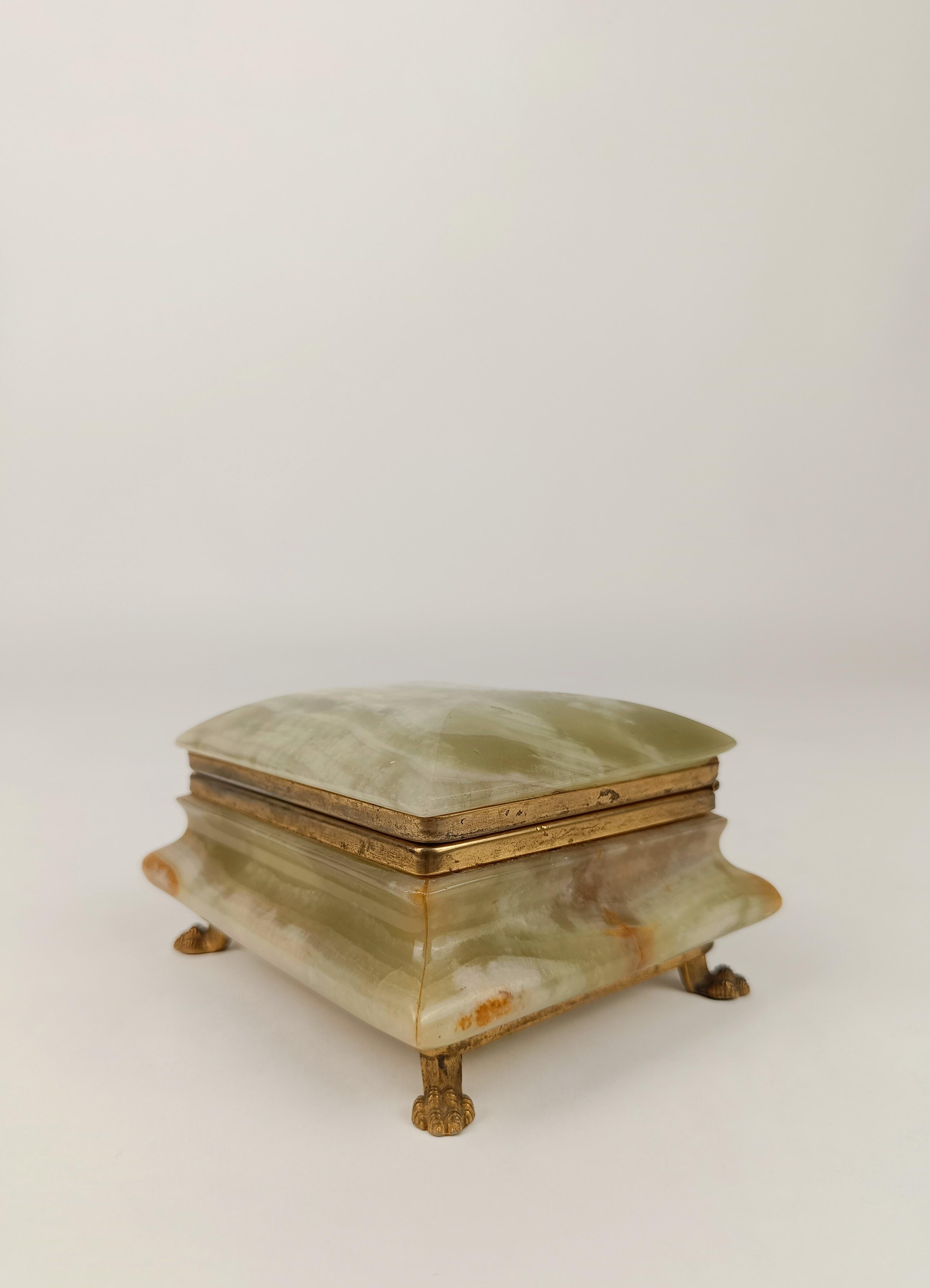 Italian Rectangular Green Onyx Marble Box with Gilded Feet, 50ss For Sale 6
