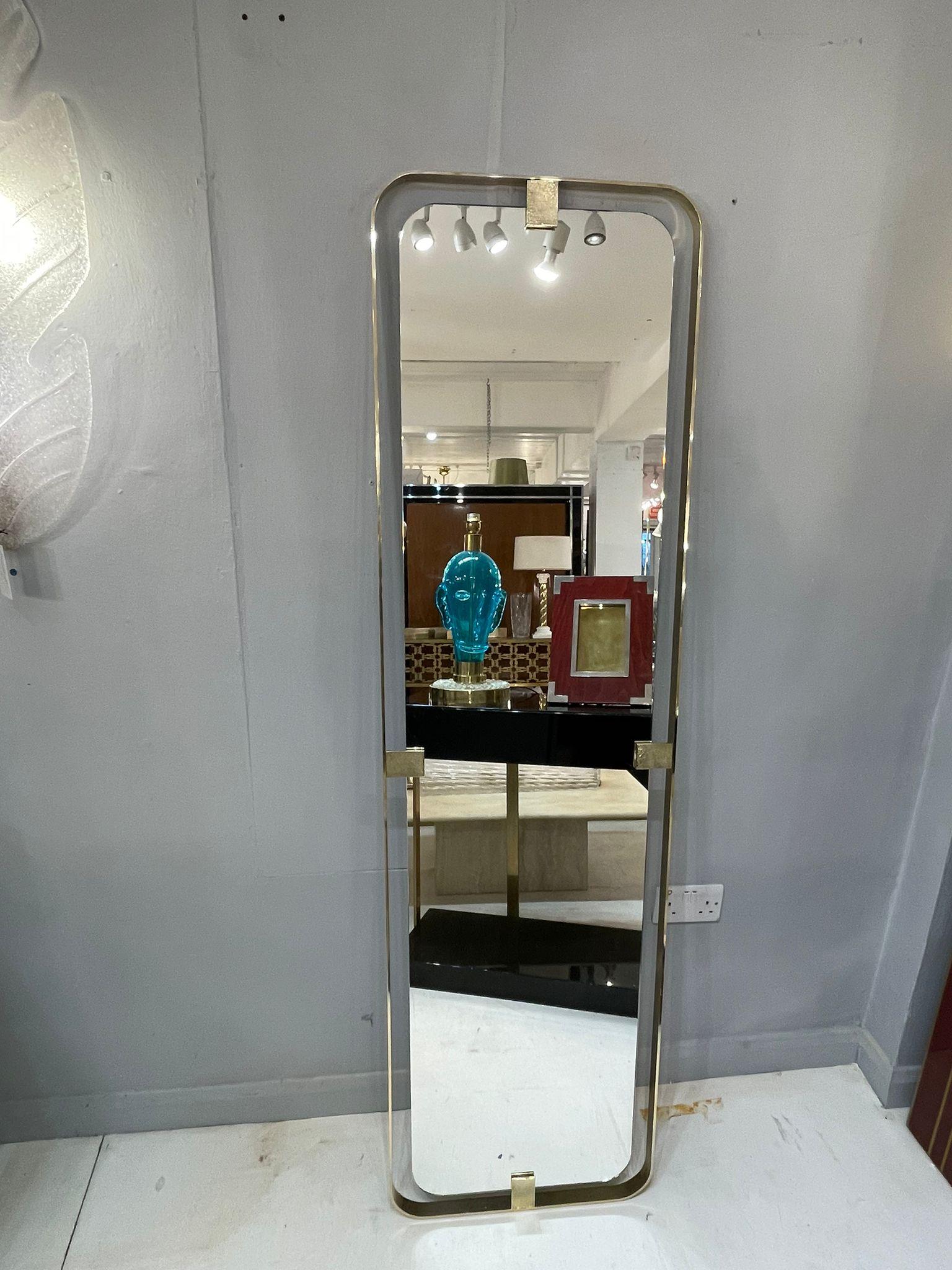 Italian Rectangular Mirror with Brass Frame In Good Condition For Sale In London, GB