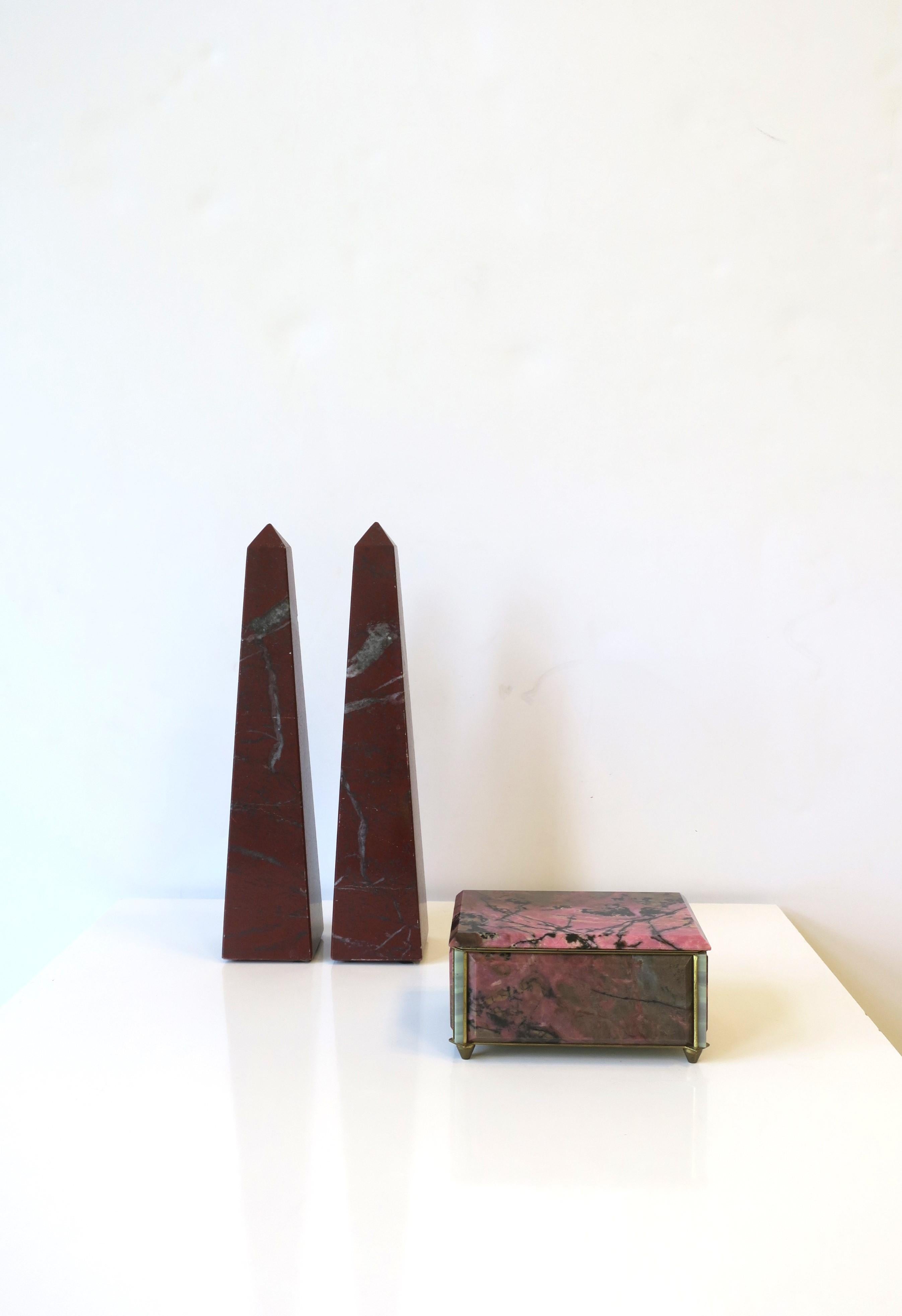 Italian Red Burgundy Marble Obelisks, Pair For Sale 4