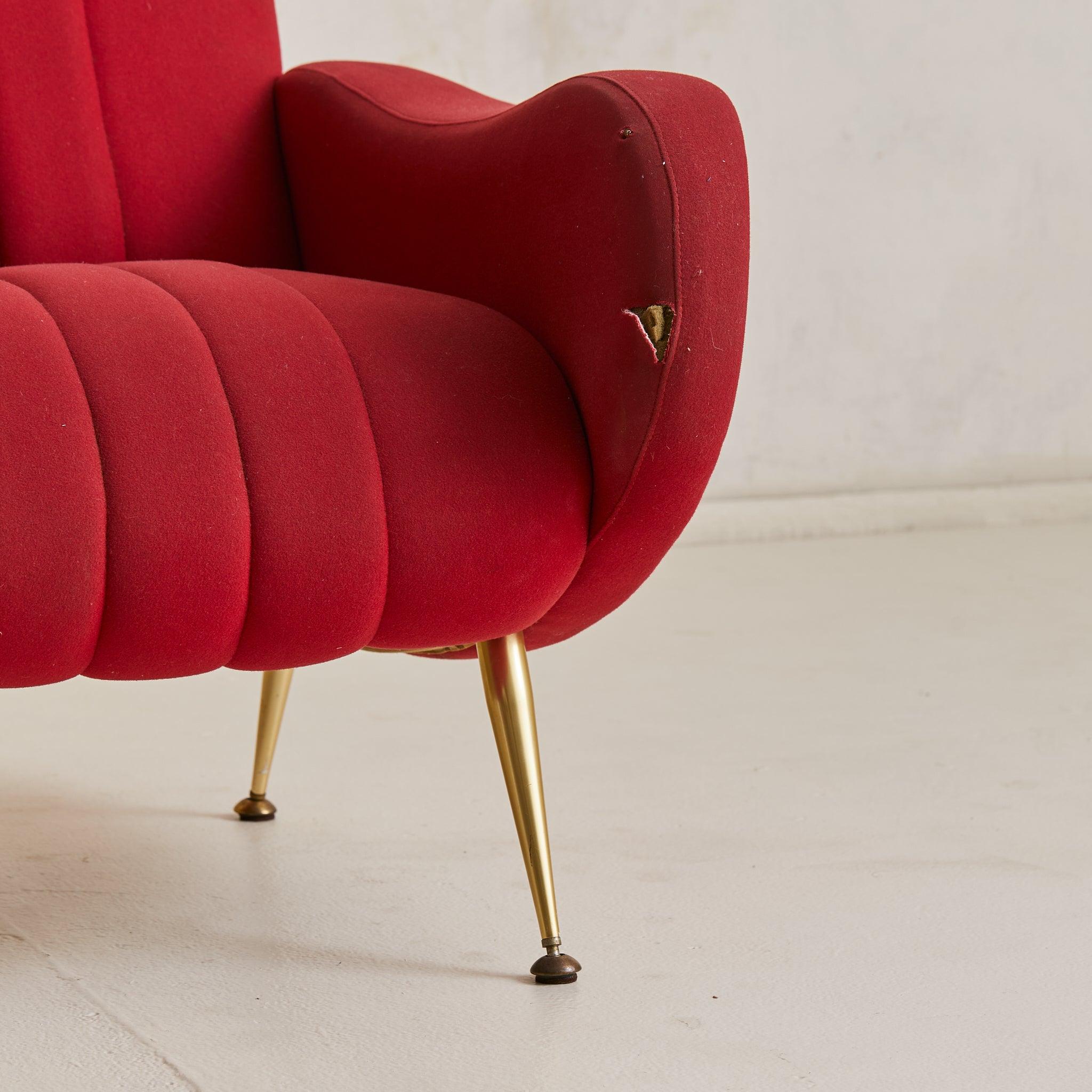 Italian Red Channeled Armchair with Brass Legs, 1950s - 4 Available en vente 1
