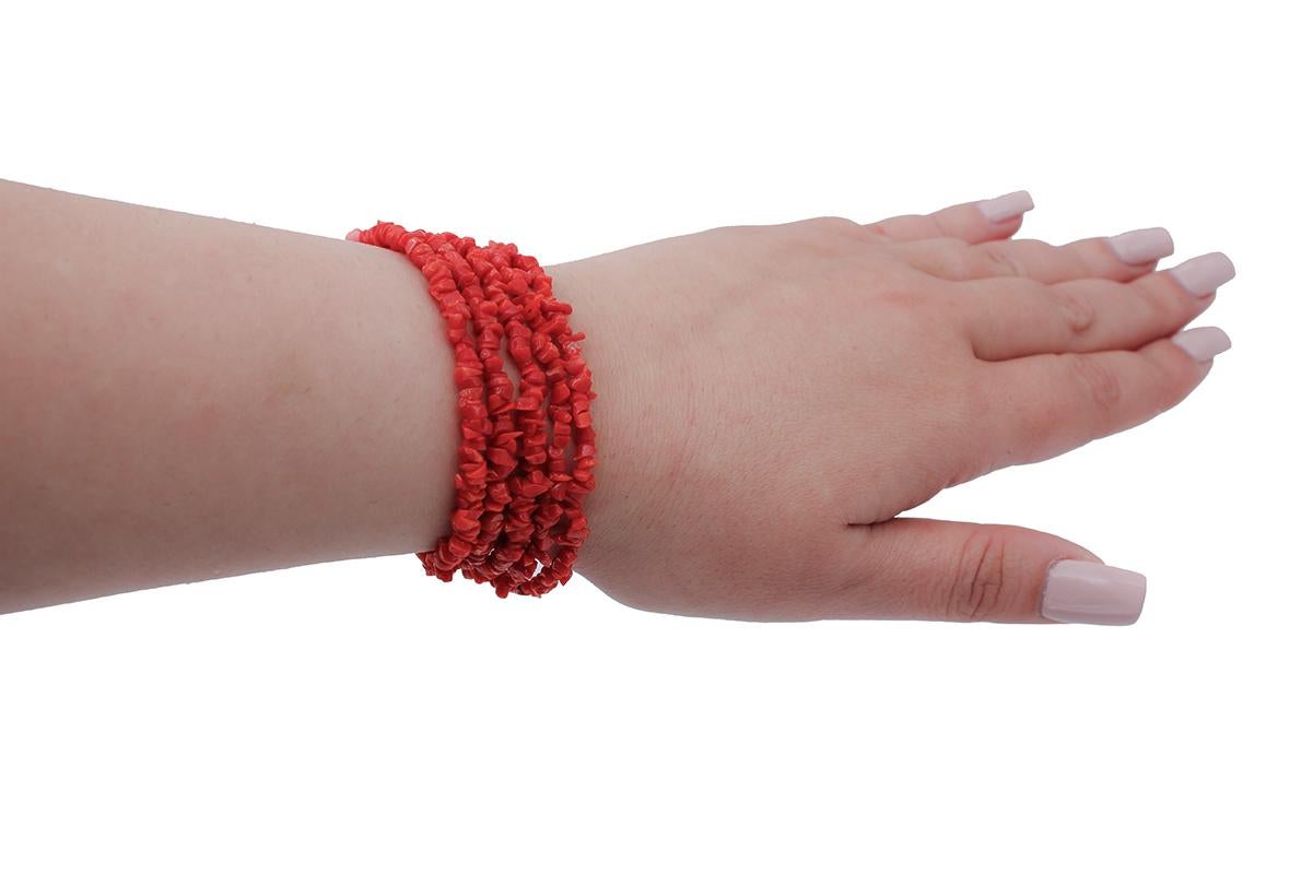 Italian Red Coral Rows, Retrò/Vintage Bracelet In Good Condition For Sale In Marcianise, Marcianise (CE)