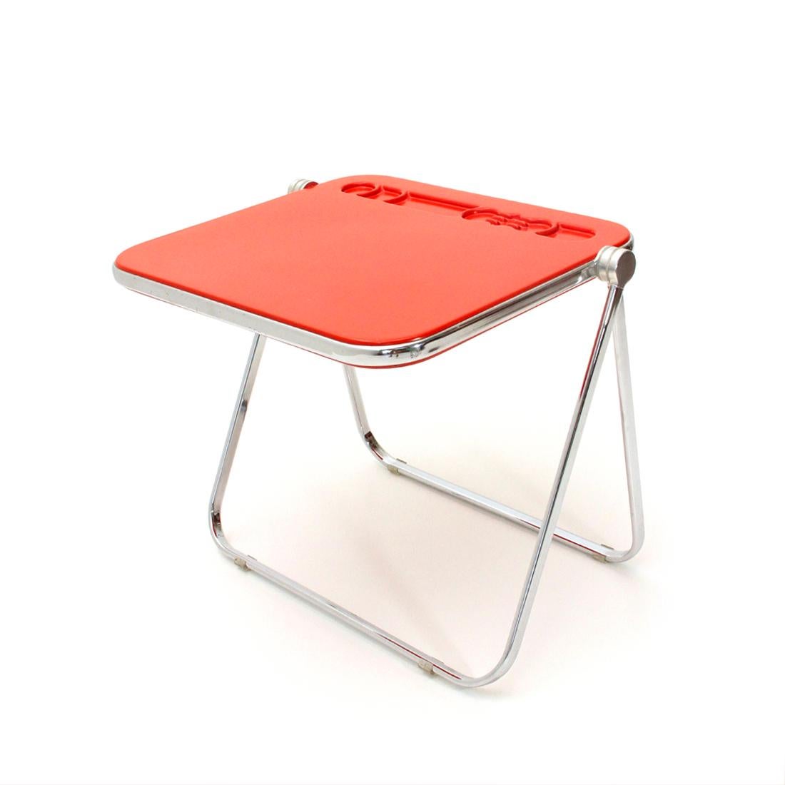 Mid-20th Century Italian Red Folding Desk by Giancarlo Piretti for Anonima Castelli, 1960s