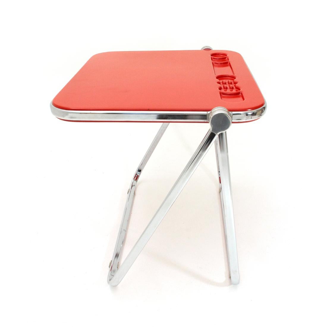 Aluminum Italian Red Folding Desk by Giancarlo Piretti for Anonima Castelli, 1960s