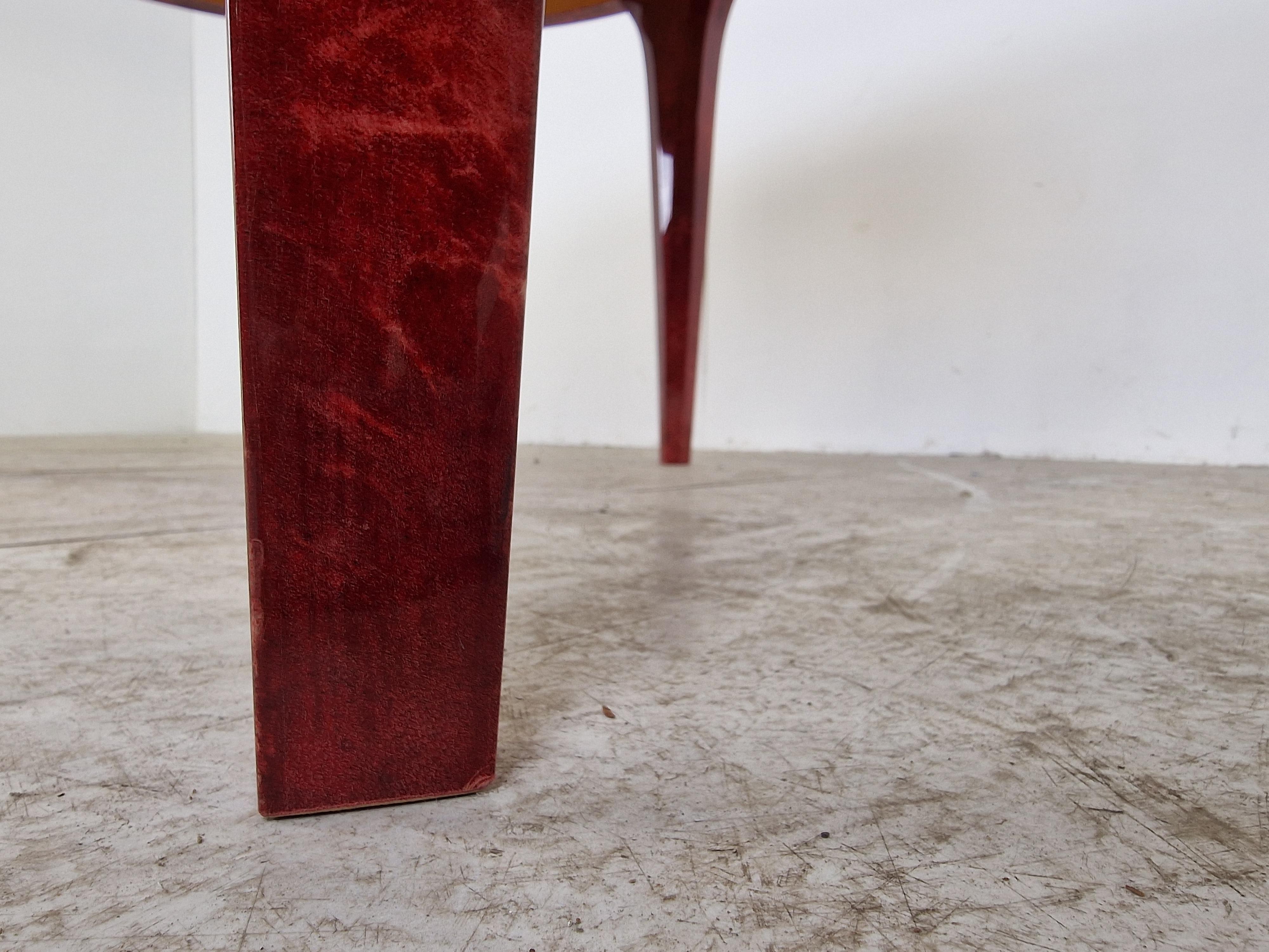 Italian Red Lacquered Goatskin / Parchment Dining Table by Aldo Tura, 1960s  For Sale 5