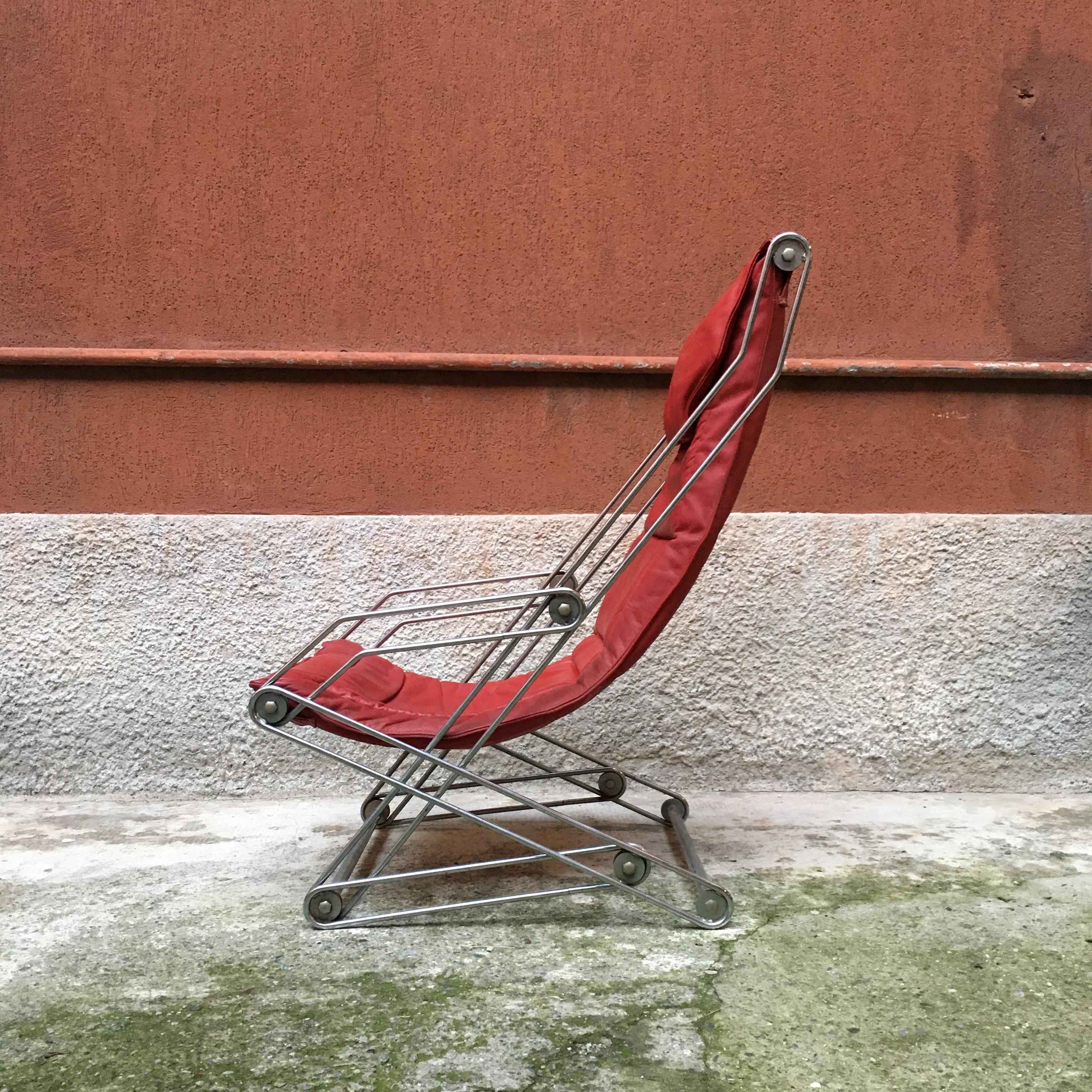 Mid-Century Modern Italian Red Leather and Chromed Steel Red Armchair, 1970s For Sale