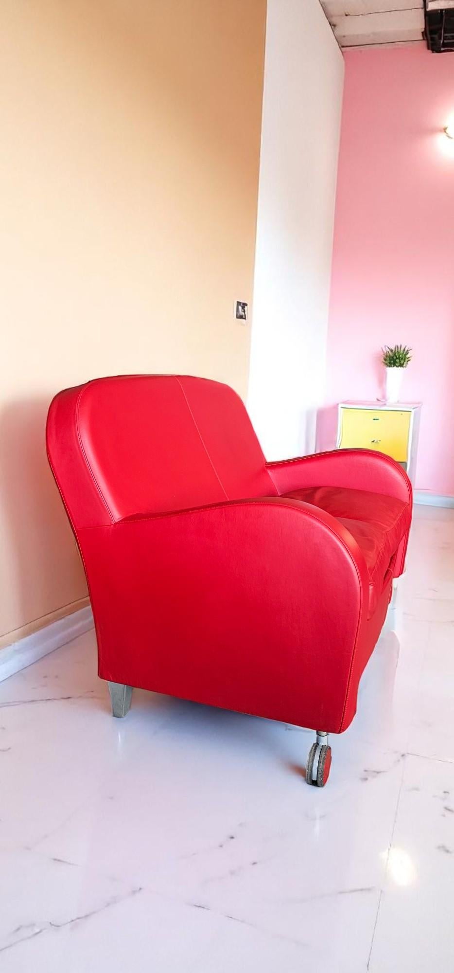 Italian Red Leather Sofa Daisy by Poltrona Frau, Italy 2008 In Good Condition For Sale In Traversetolo, IT