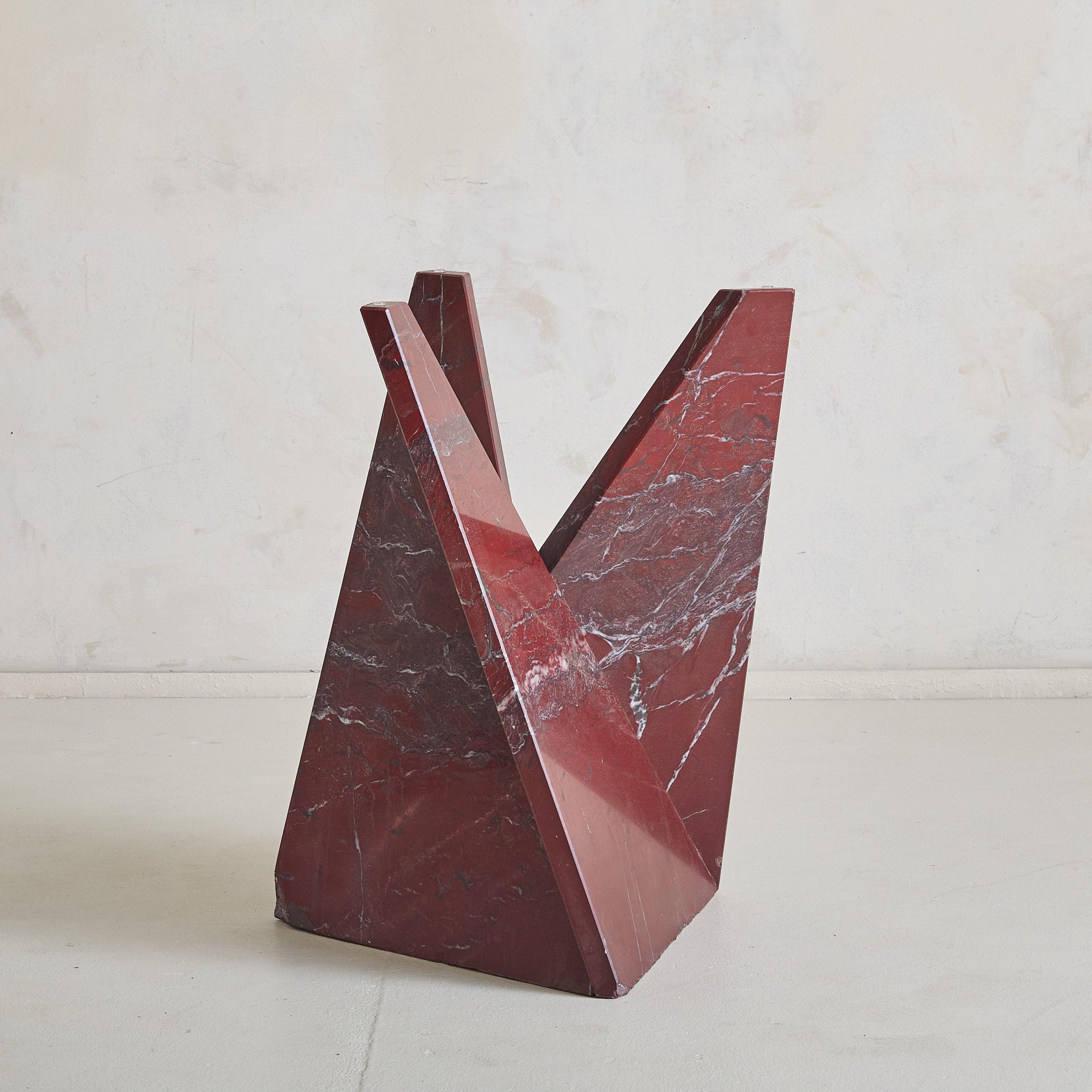 Moderne Italian Red Marble Base Side or Center Table with Round Glass Top, 1970s en vente