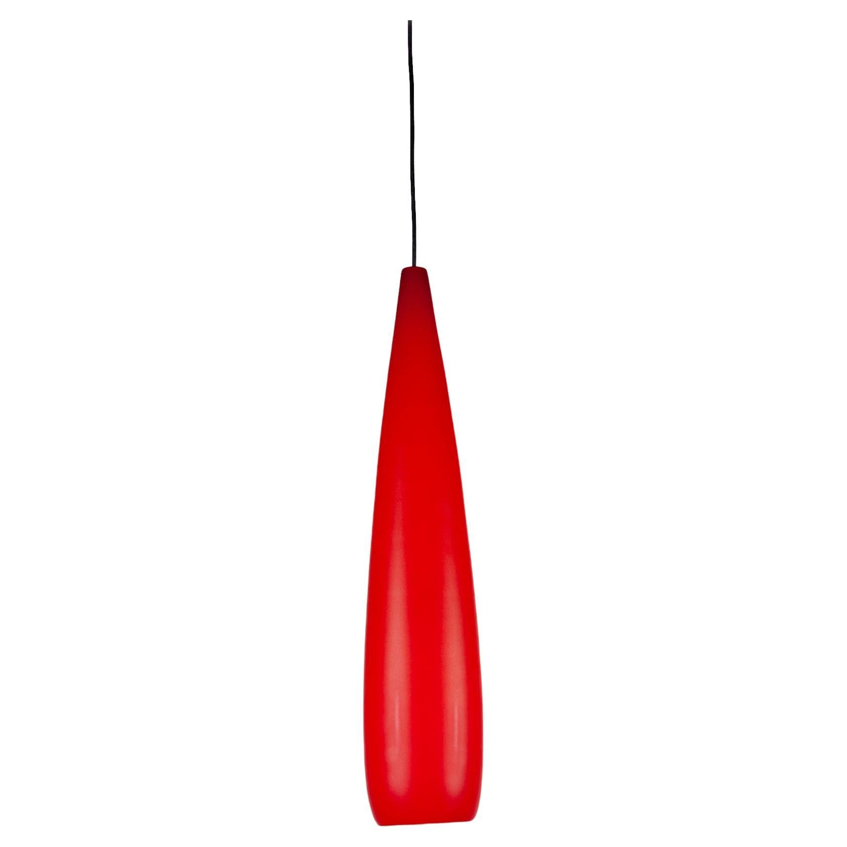 Lampe à suspension italienne tube en verre opale rouge de Pianon pour Vistosi, années 1960 en vente