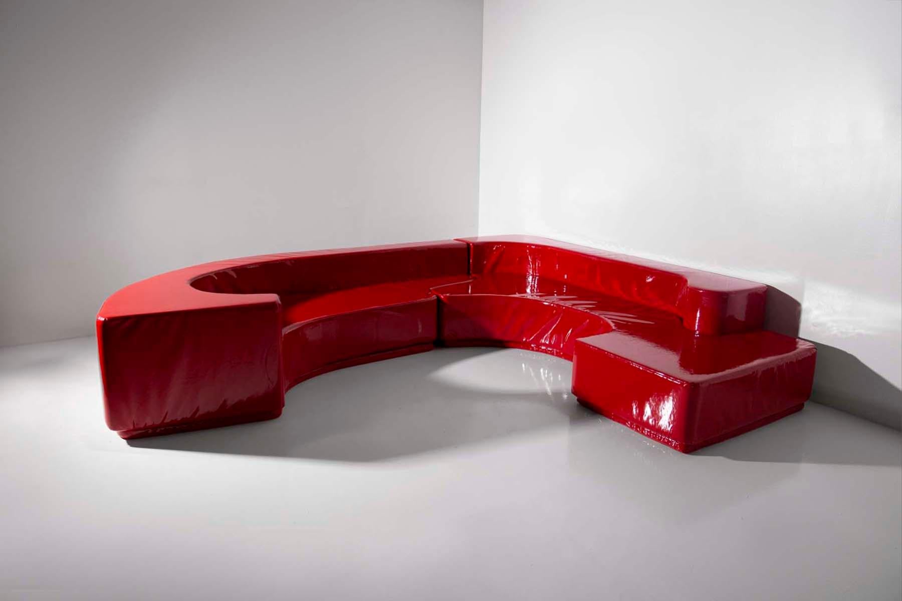 The iconic Lara sofa, designed by Noti Massari, Roberto Pamio, and Renato Toso for Stilwood, Italy, in 1968, is a timeless work of art that captures the essence of 1960s design. This extraordinary sofa is composed of two pieces that join in the