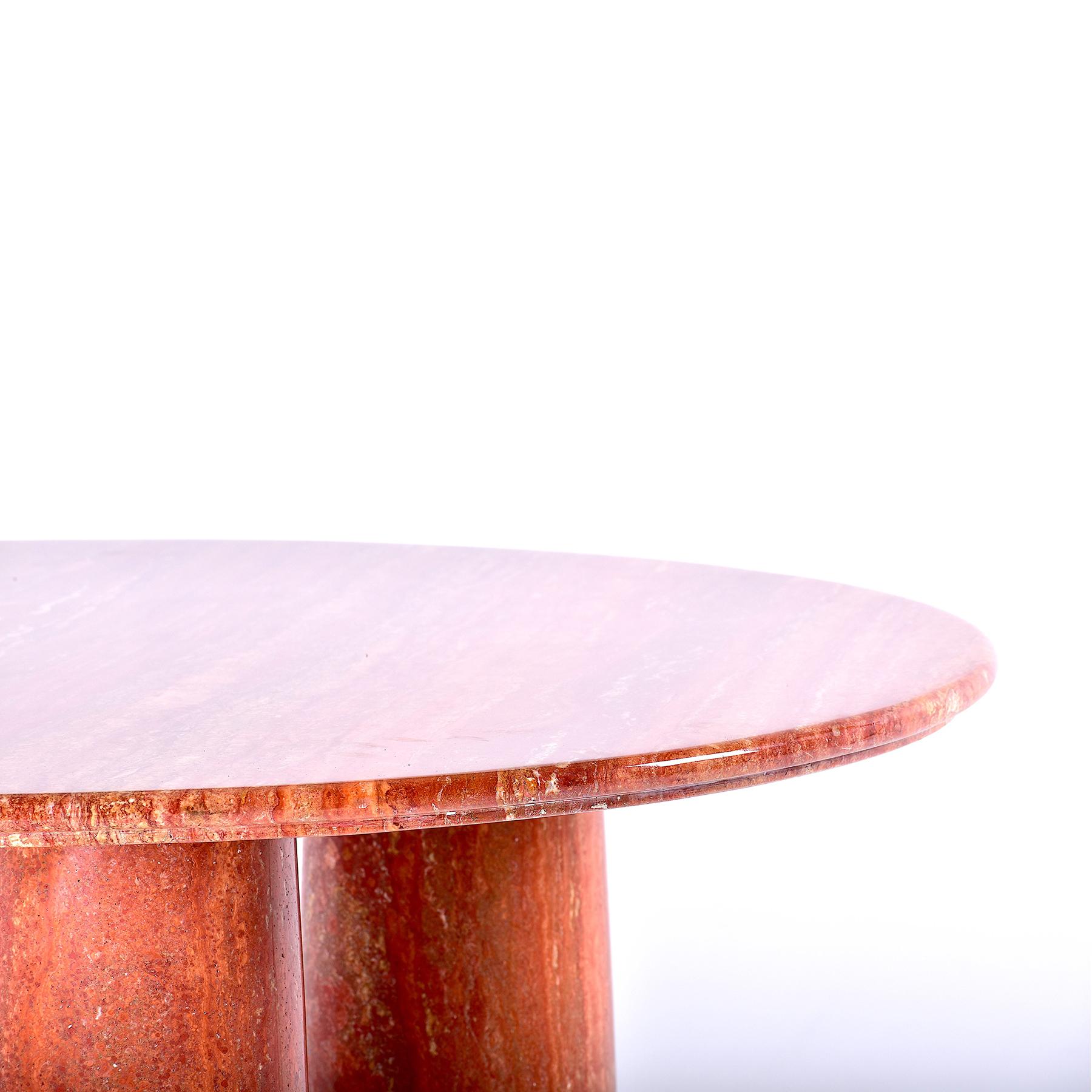 red round dining table