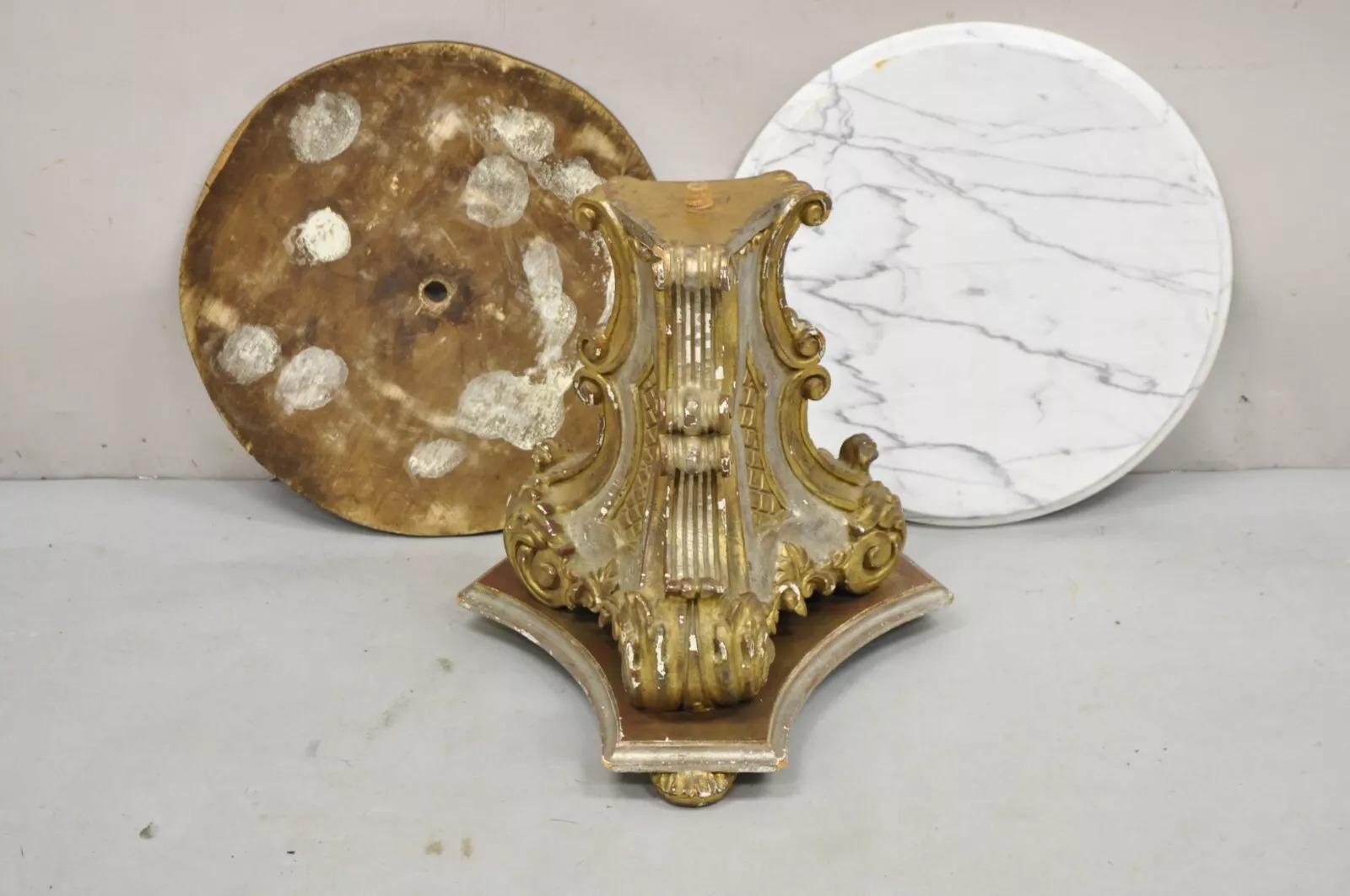Table d'appoint à piédestal en bois sculpté Florentine de style Régence italienne 18