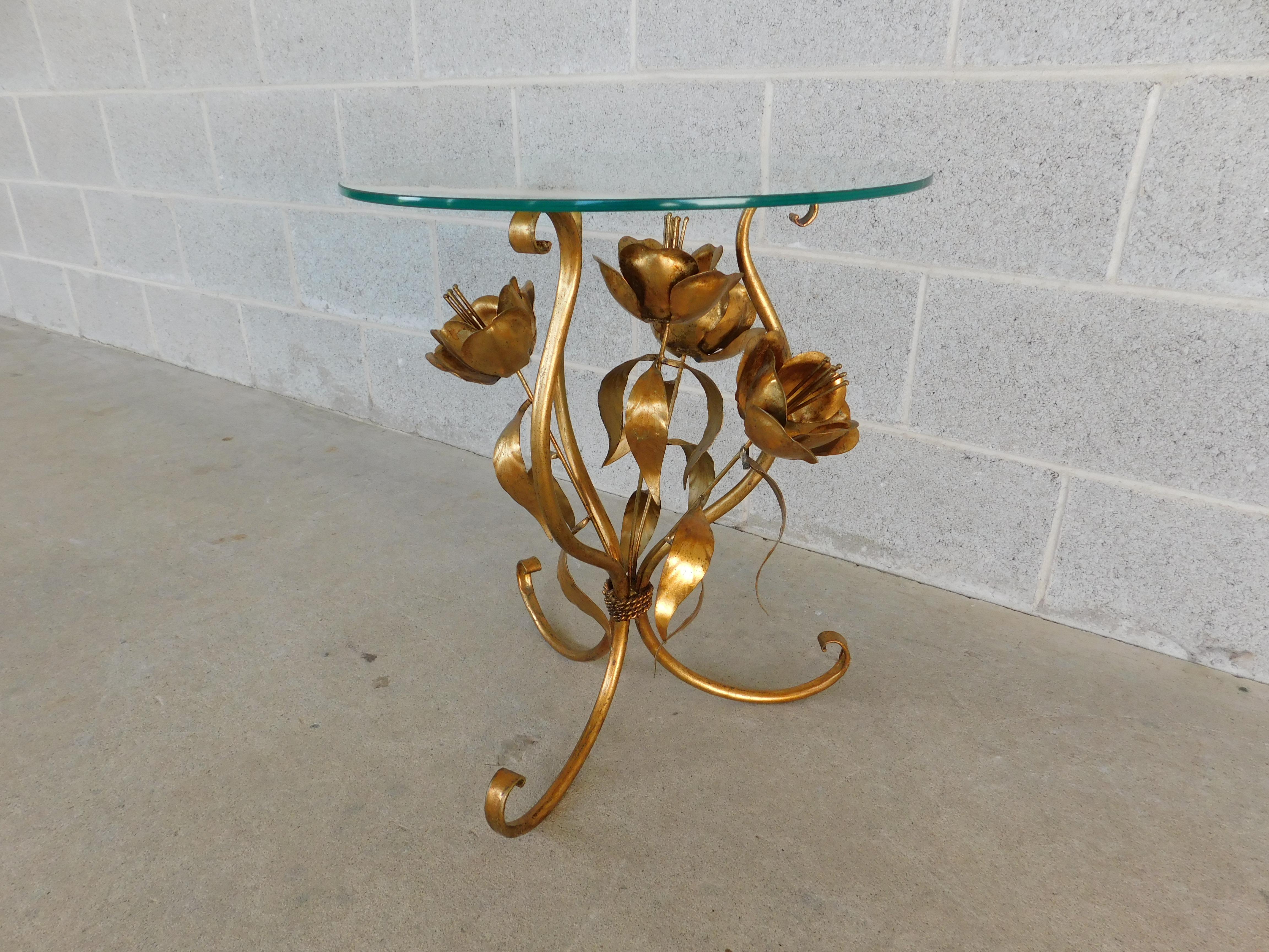 Italian Regency Gilt Gold Metal Base Round Glass Top Accent Table For Sale 3