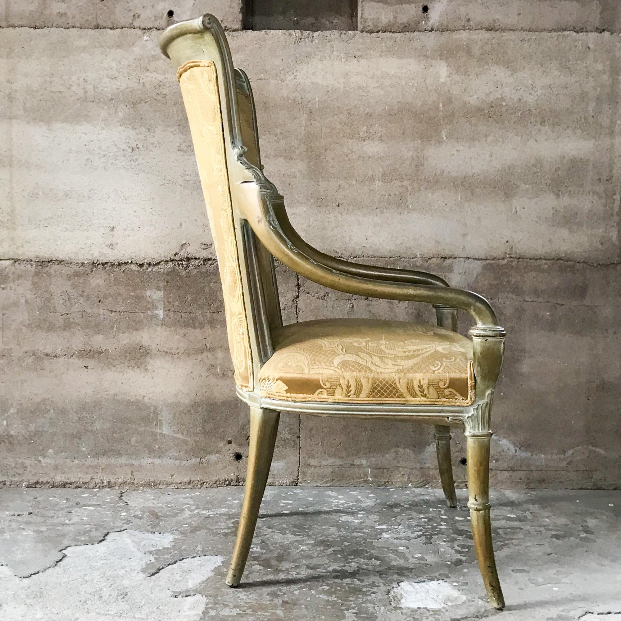 Sophisticated Italian Regency Louis XV Gold Silk Armchairs Mahogany & Gold Leaf For Sale 3
