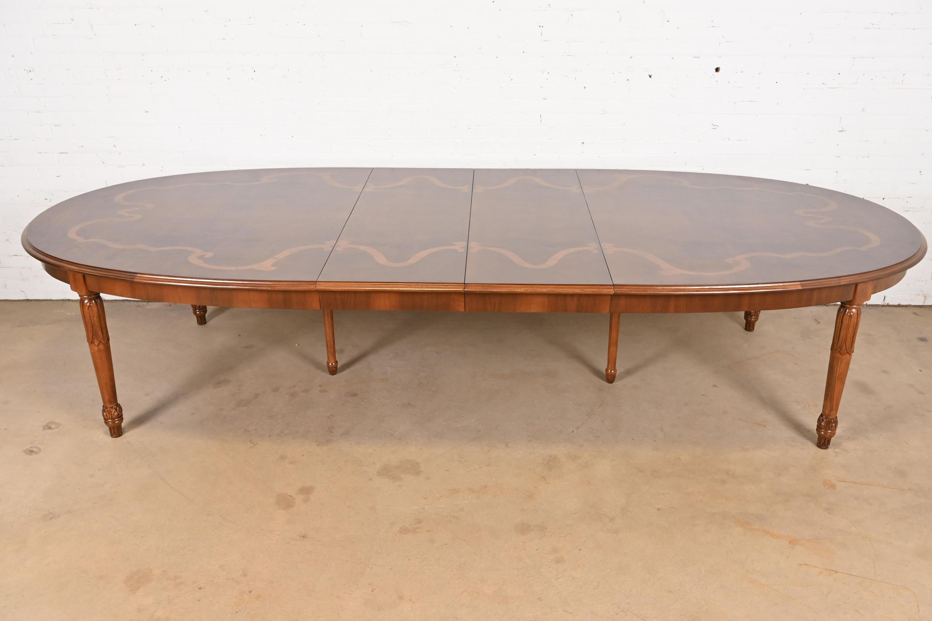 Italian Regency Louis XVI Burled Walnut Inlaid Dining Table, Newly Refinished In Good Condition For Sale In South Bend, IN