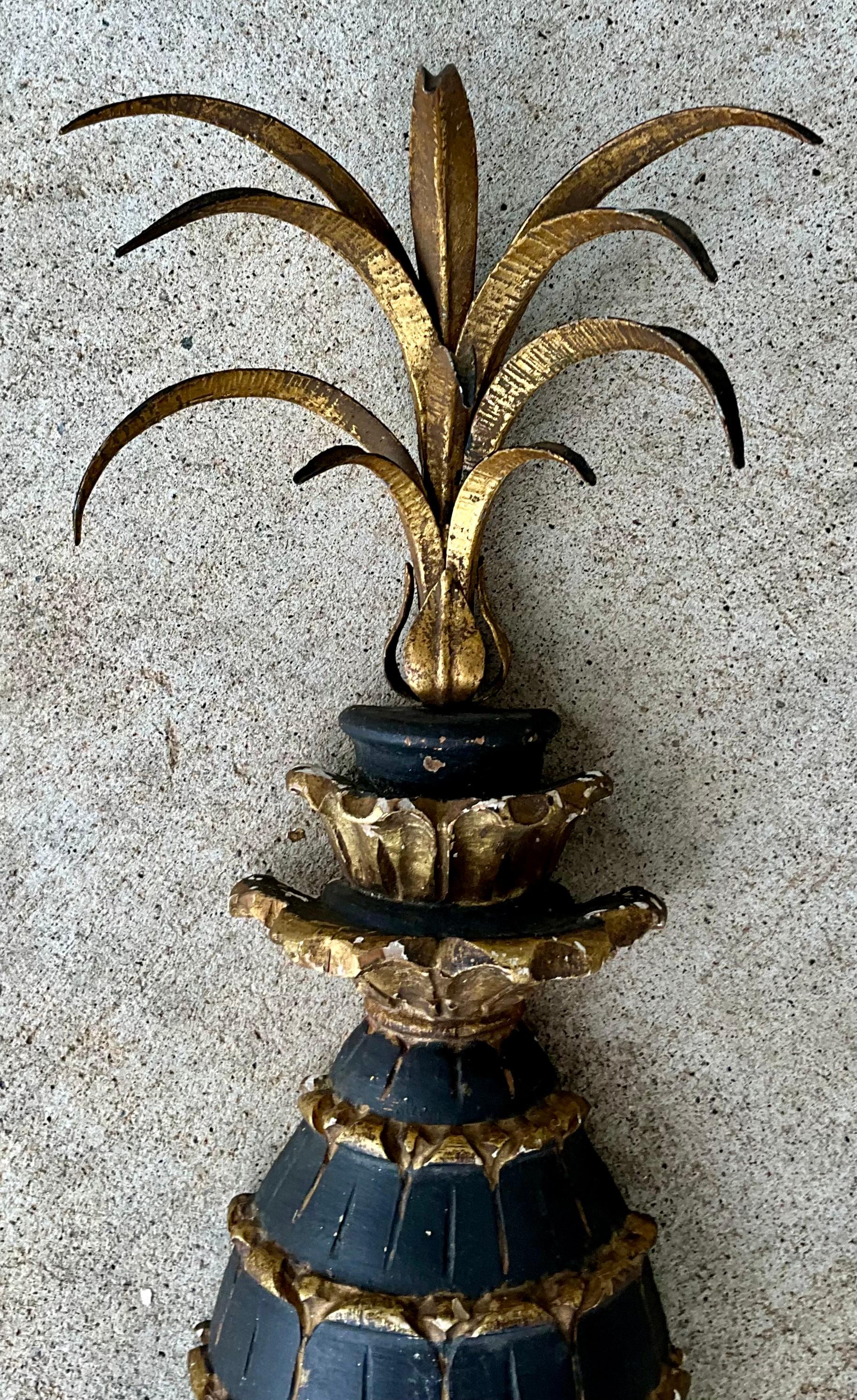Italian Regency Style Carved Giltwood Pineapple & Gilt Metal Tole Sconces -Pair In Good Condition For Sale In Kennesaw, GA